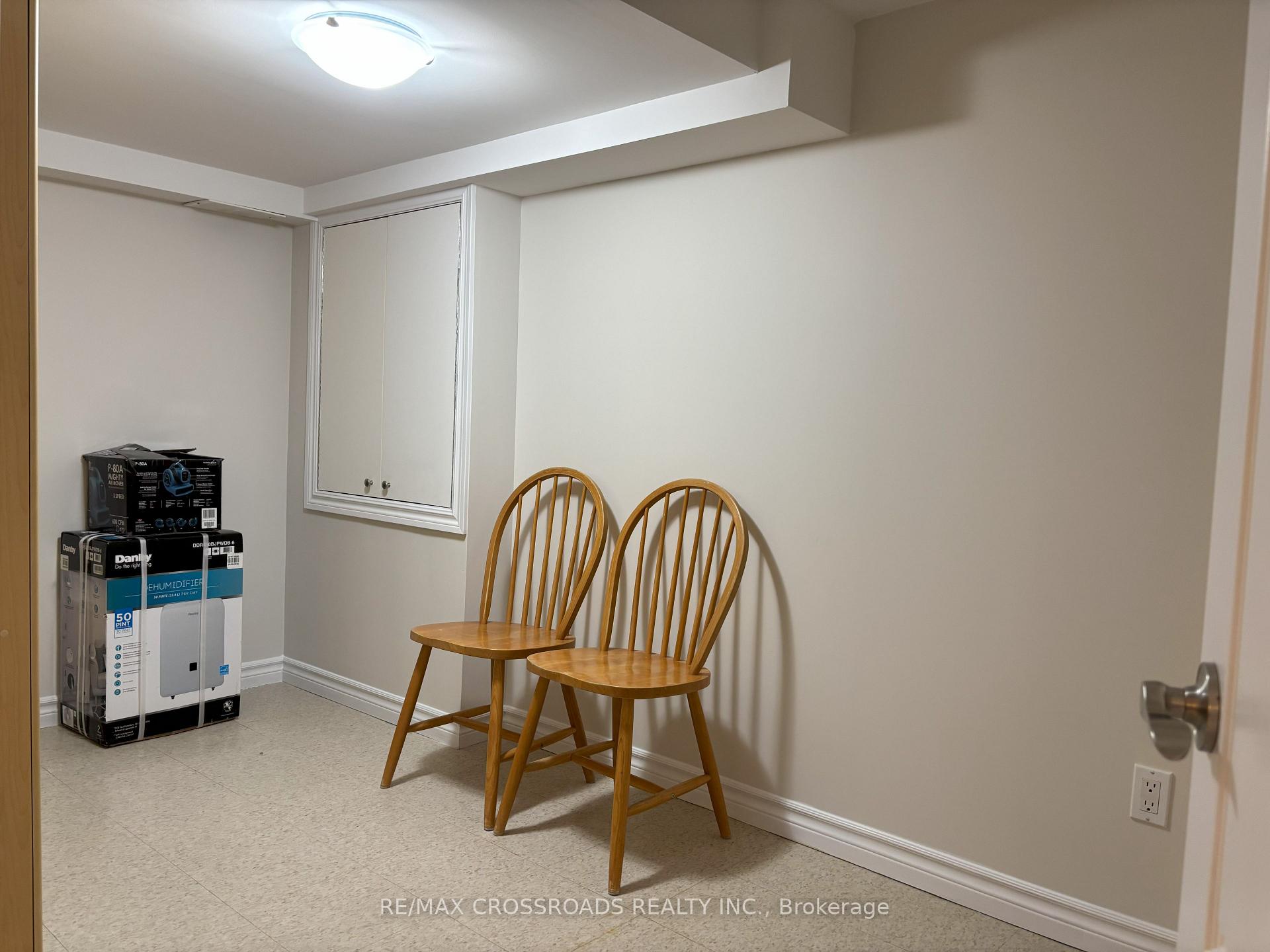 Photo 28 of 110 Halterwood Circle, Markham, Markville — HOMEH