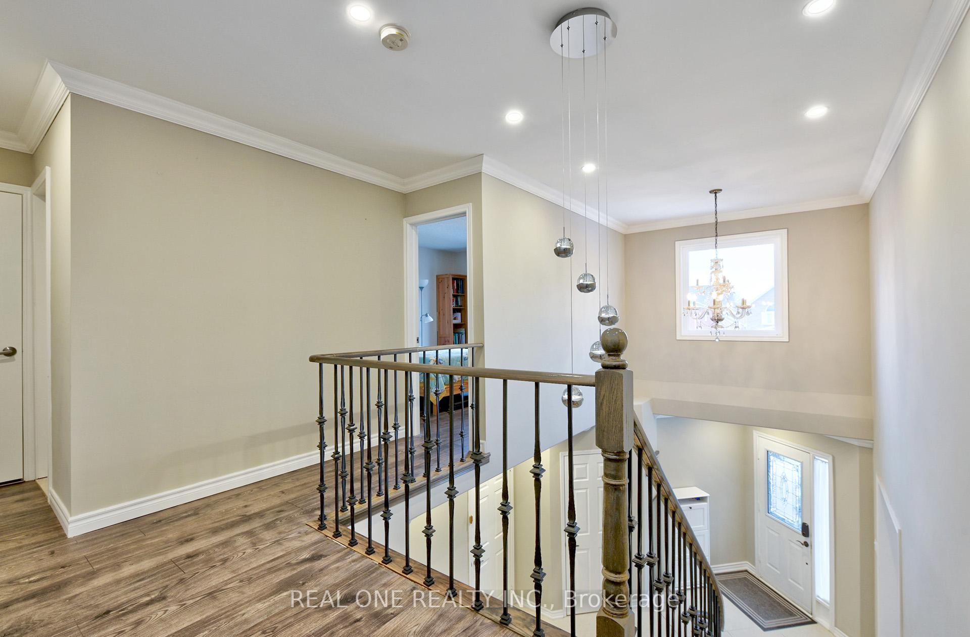 Photo 20 of 90 Morrison Crescent, Markham, Buttonville — HOMEH