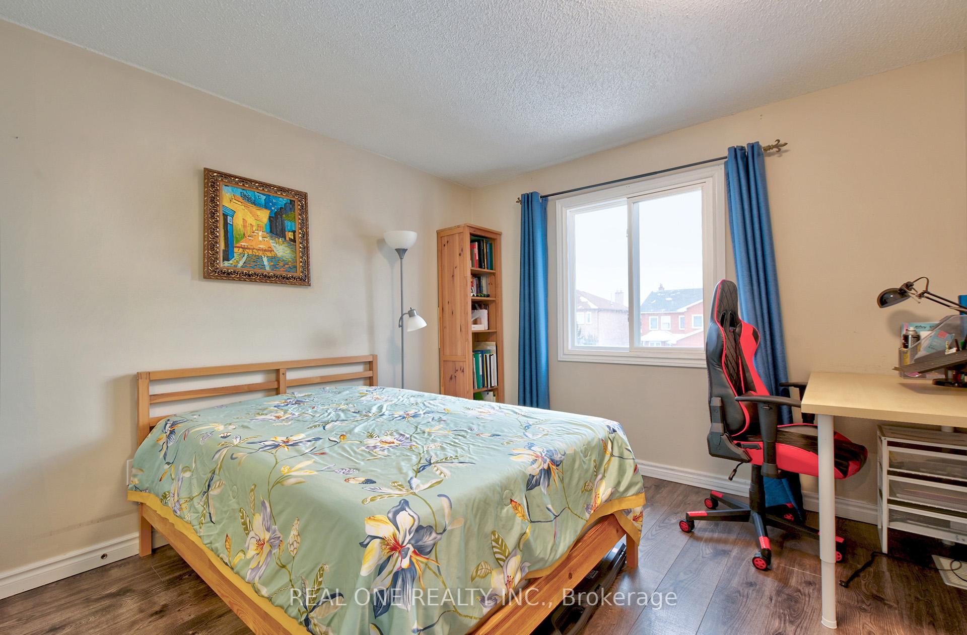 Photo 26 of 90 Morrison Crescent, Markham, Buttonville — HOMEH