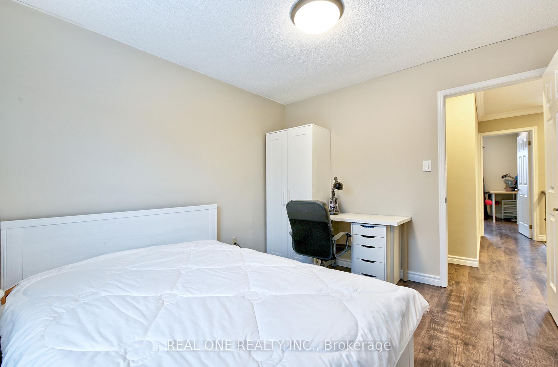 Photo 30 of 90 Morrison Crescent, Markham, Buttonville — HOMEH
