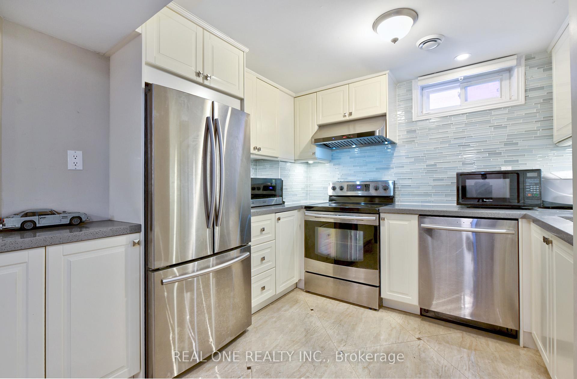 Photo 34 of 90 Morrison Crescent, Markham, Buttonville — HOMEH