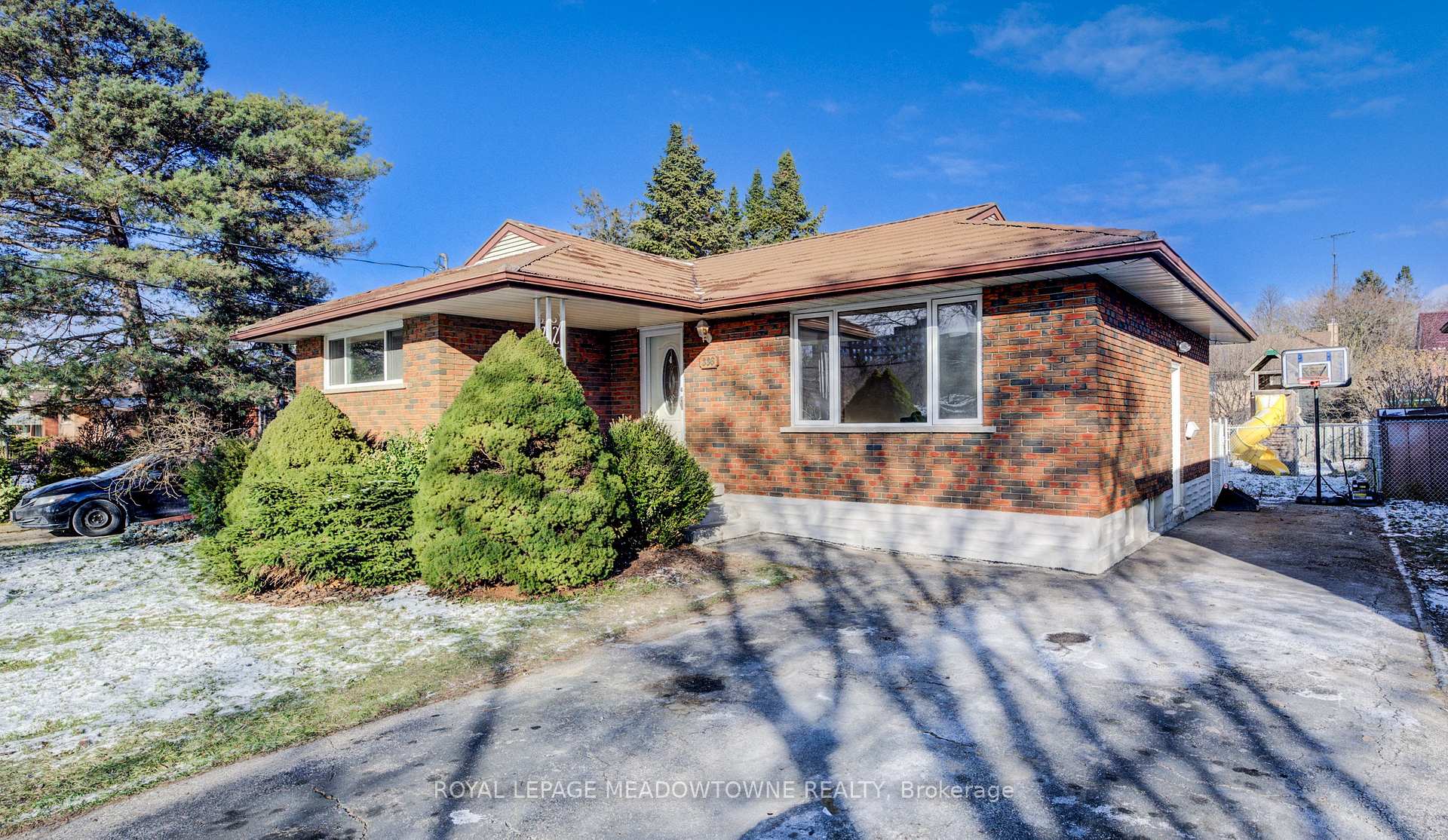 Photo 3 of 336 Vanier Drive, Kitchener — HOMEH