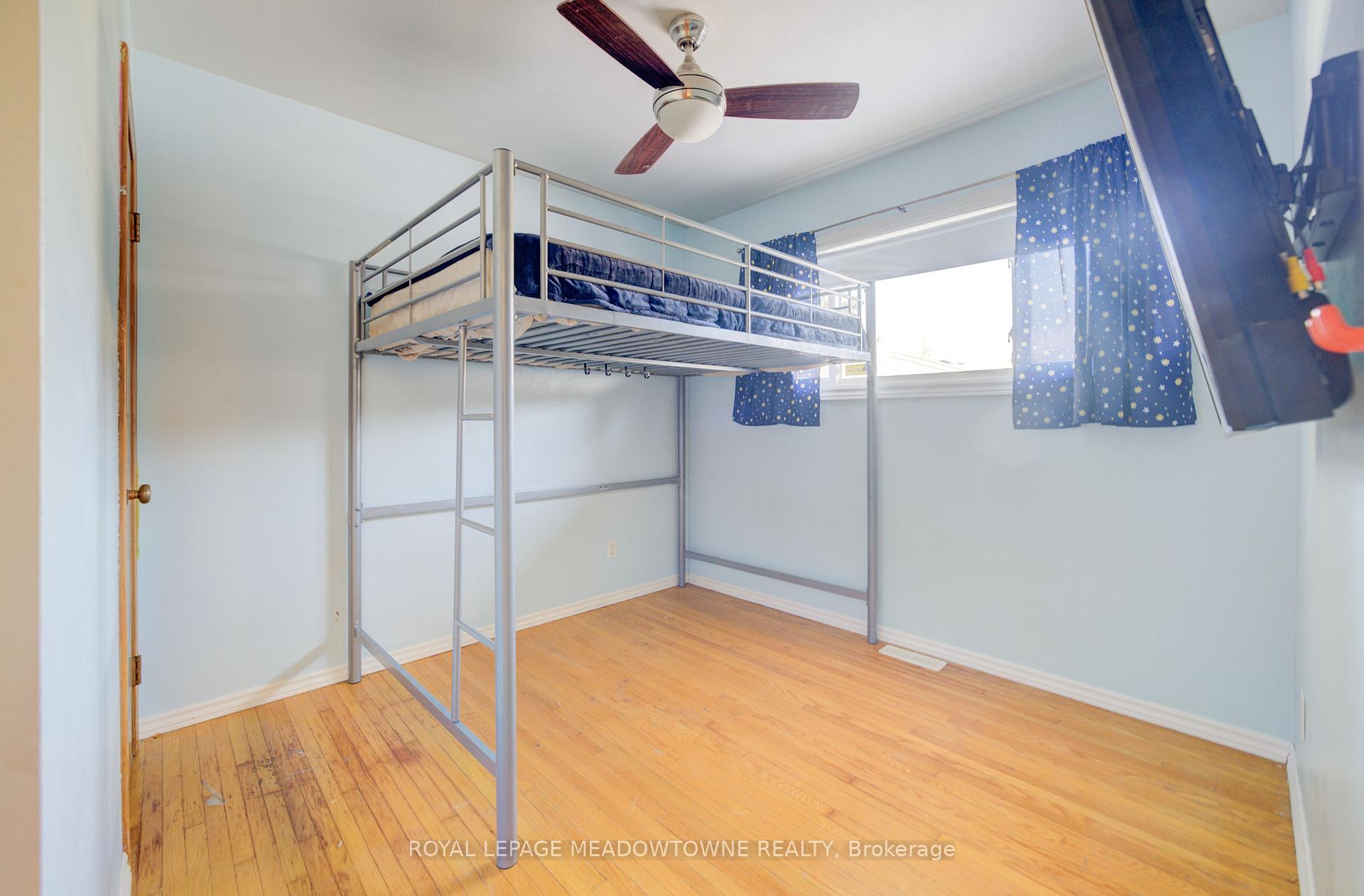 Photo 14 of 336 Vanier Drive, Kitchener — HOMEH