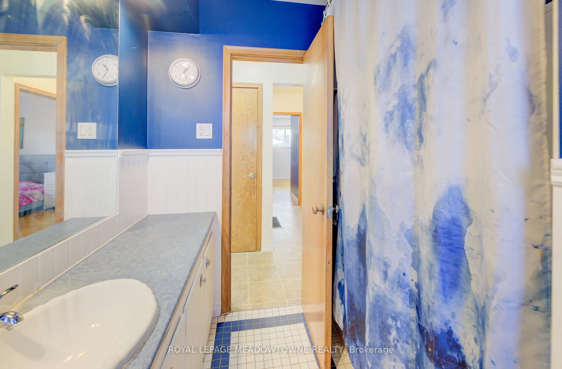 Photo 17 of 336 Vanier Drive, Kitchener — HOMEH