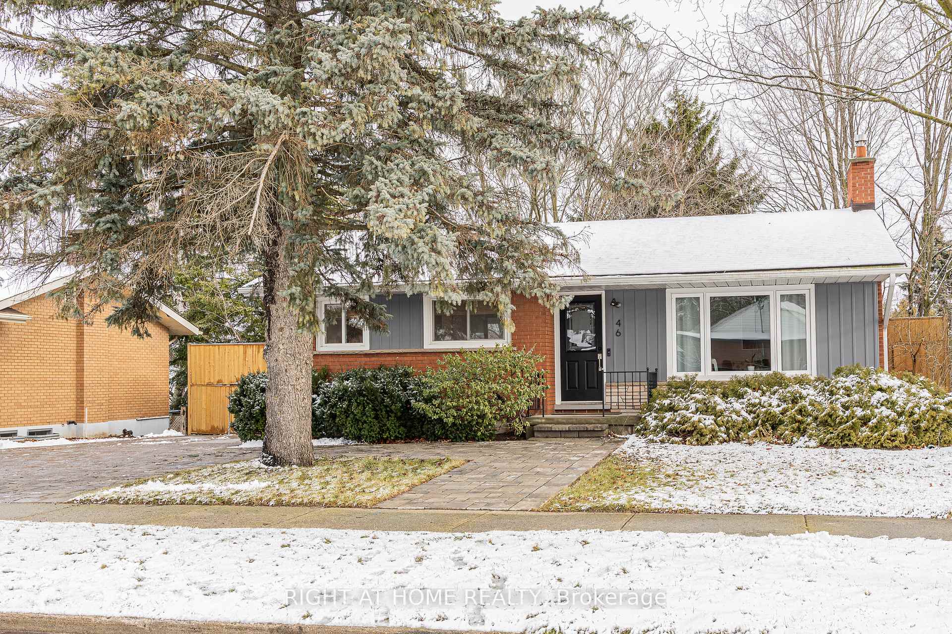 Photo 2 of 46 Meadow Crescent, Kitchener — HOMEH