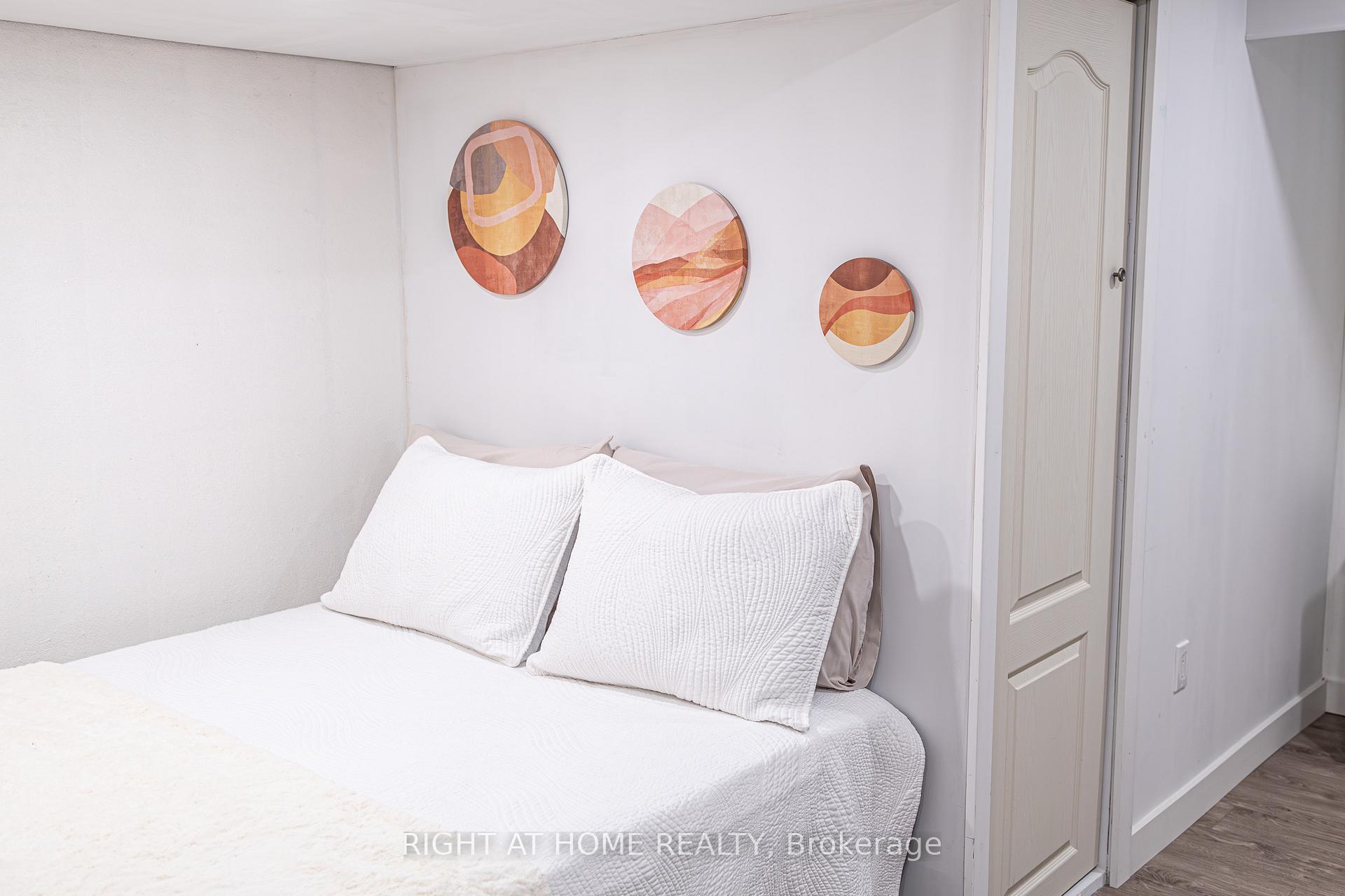 Photo 30 of 46 Meadow Crescent, Kitchener — HOMEH
