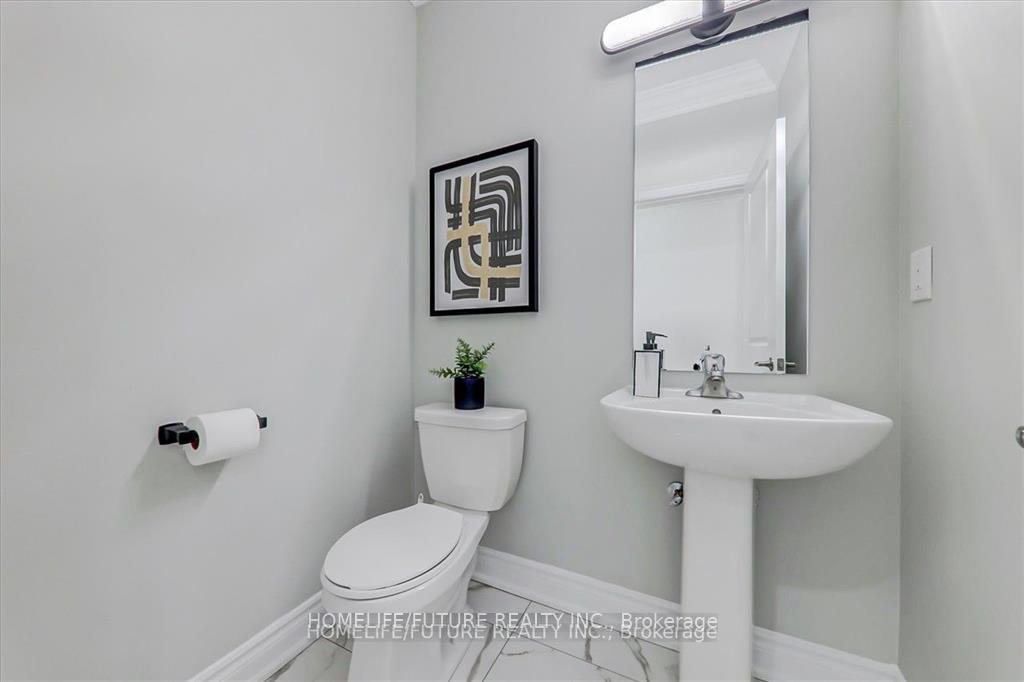 Photo 5 of 4 Ryler Way, Markham, Cedarwood — HOMEH