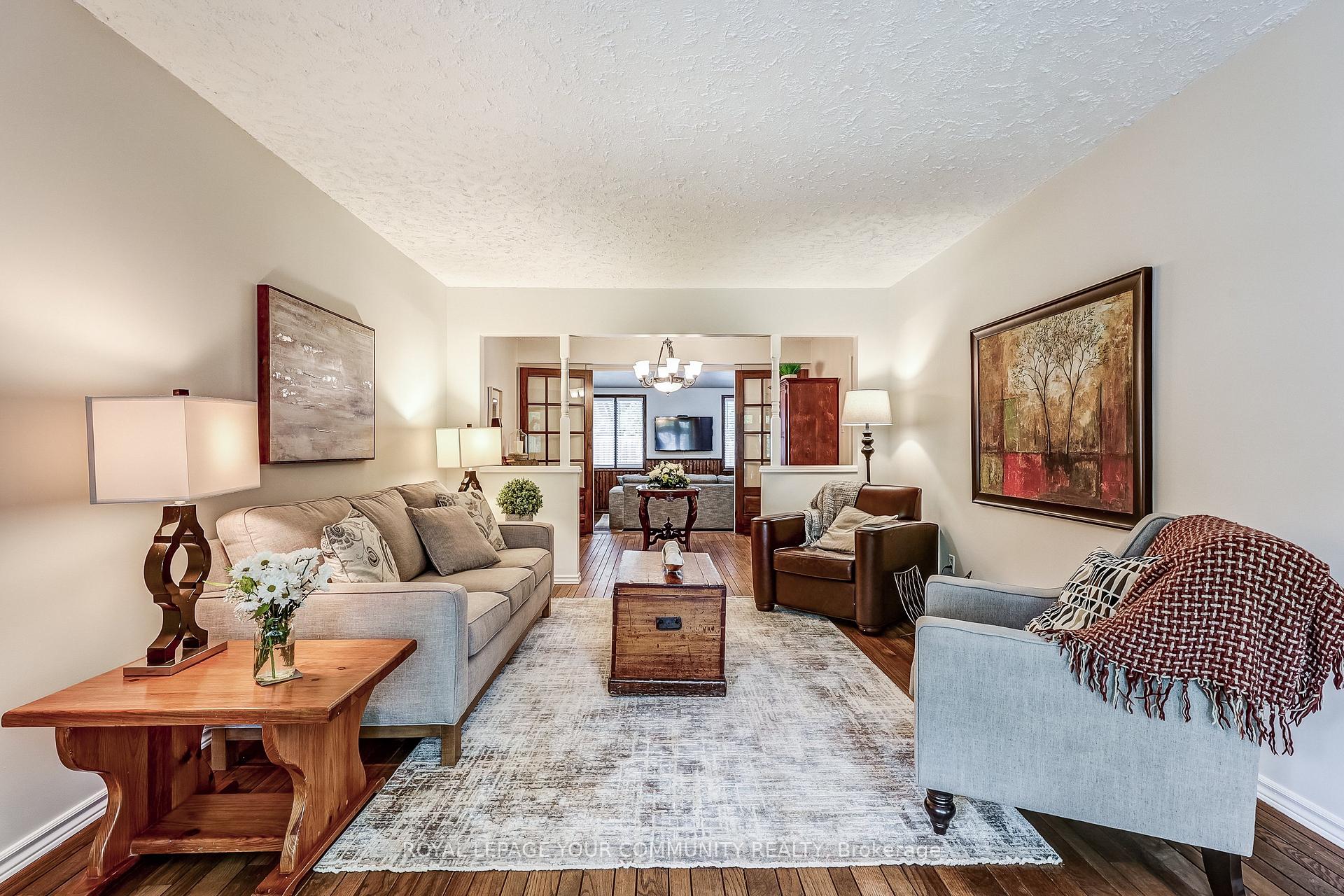 Photo 4 of 90 Drakefield Road, Markham, Bullock — HOMEH