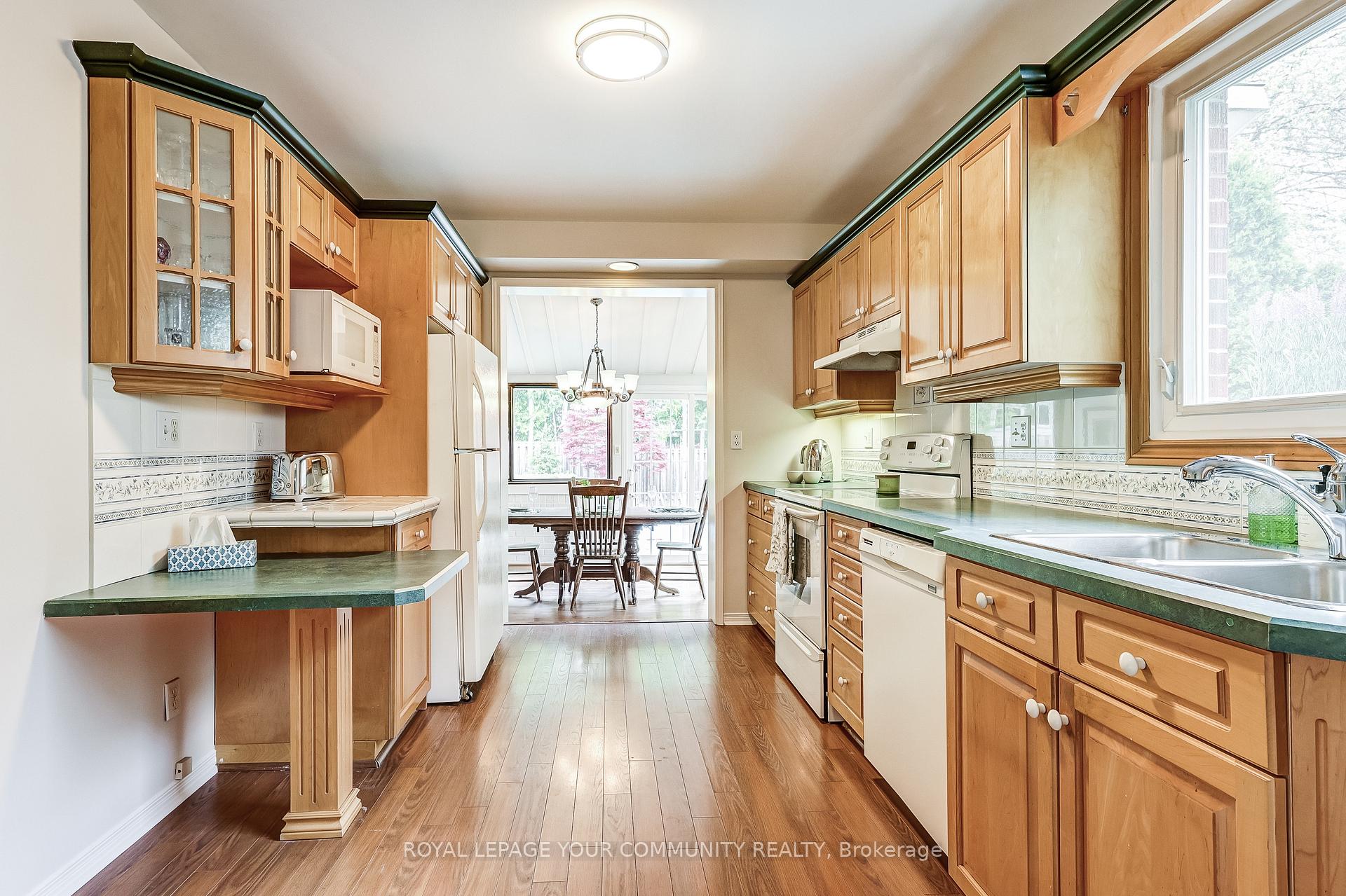 Photo 9 of 90 Drakefield Road, Markham, Bullock — HOMEH