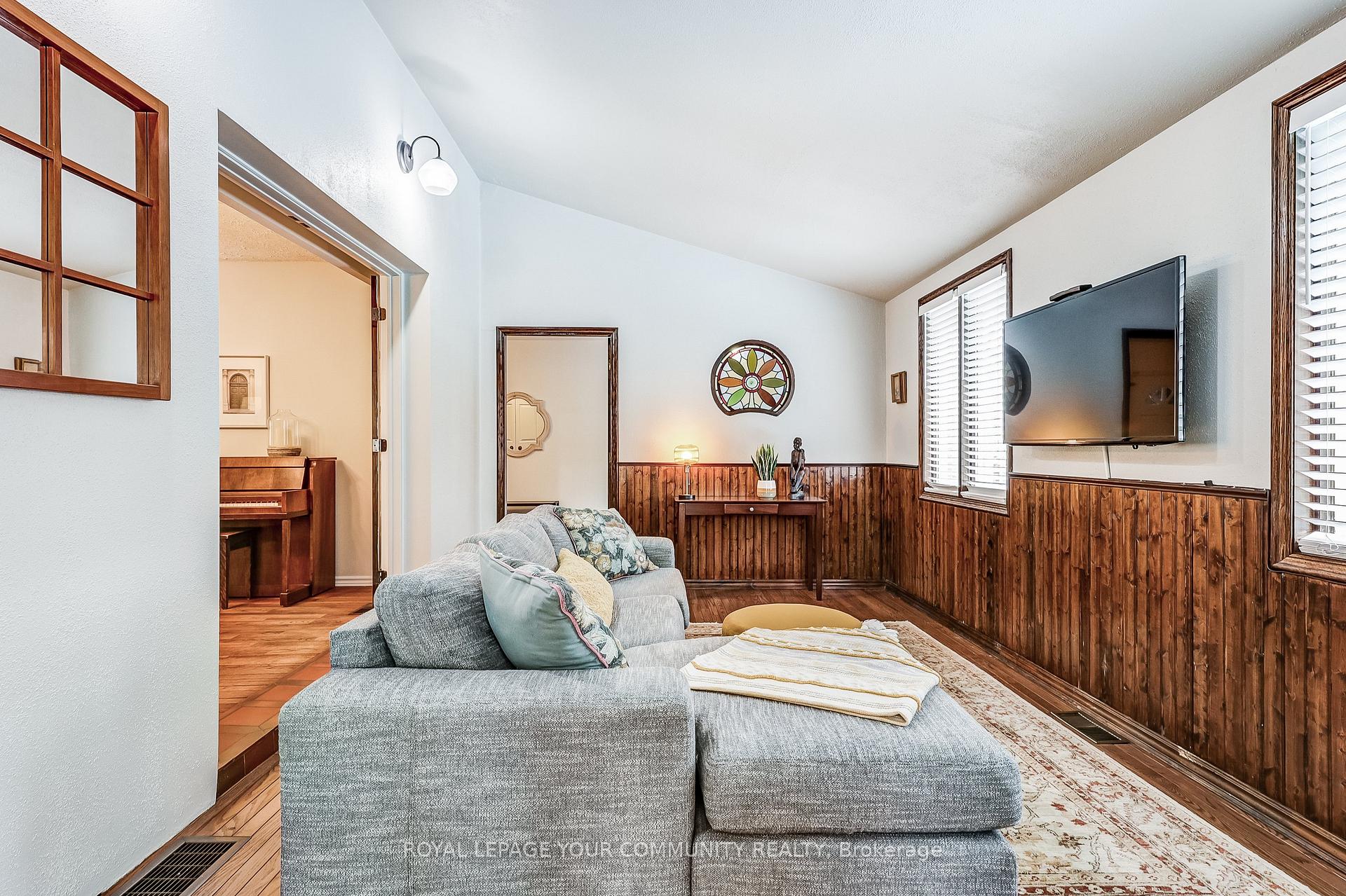 Photo 17 of 90 Drakefield Road, Markham, Bullock — HOMEH