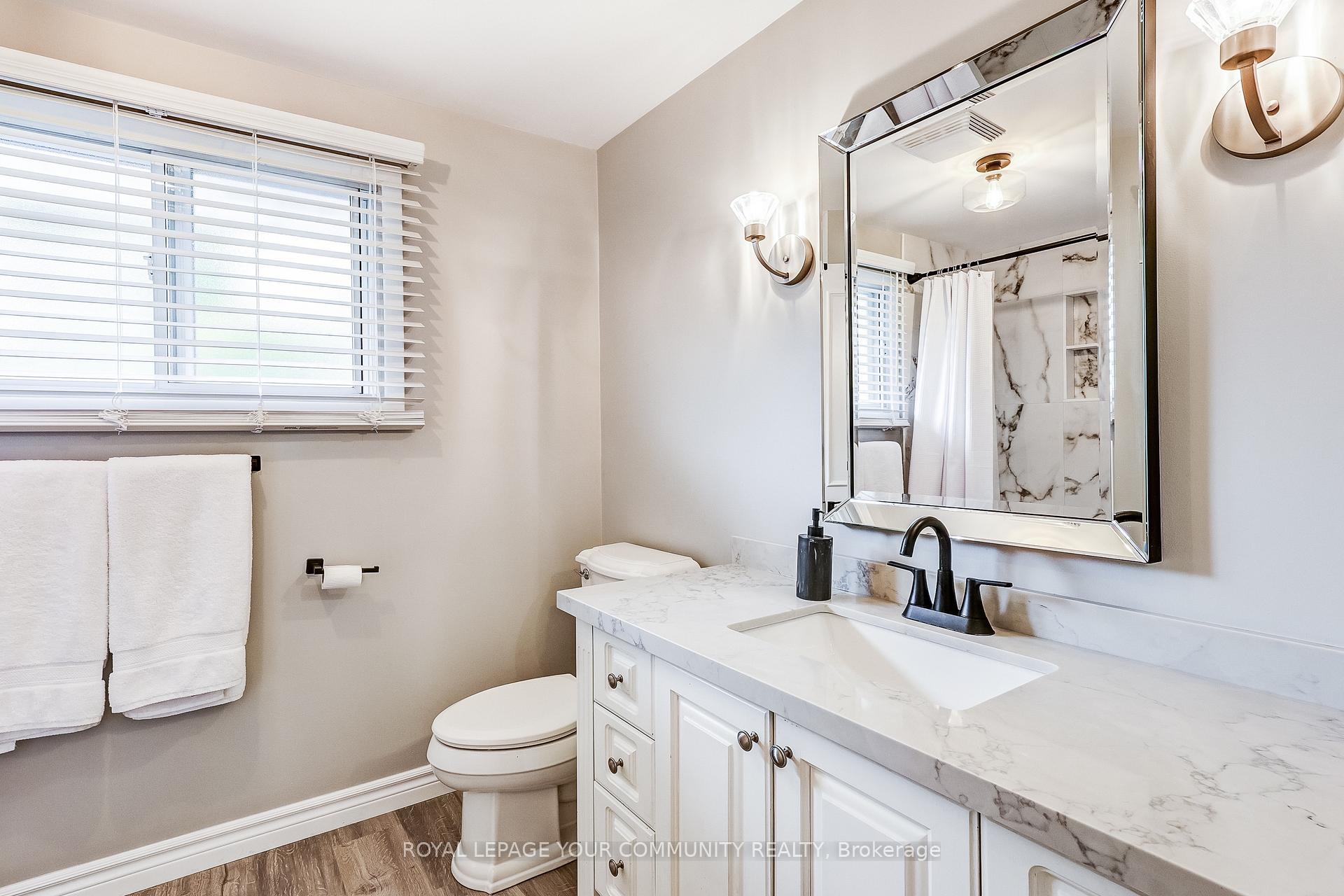 Photo 24 of 90 Drakefield Road, Markham, Bullock — HOMEH