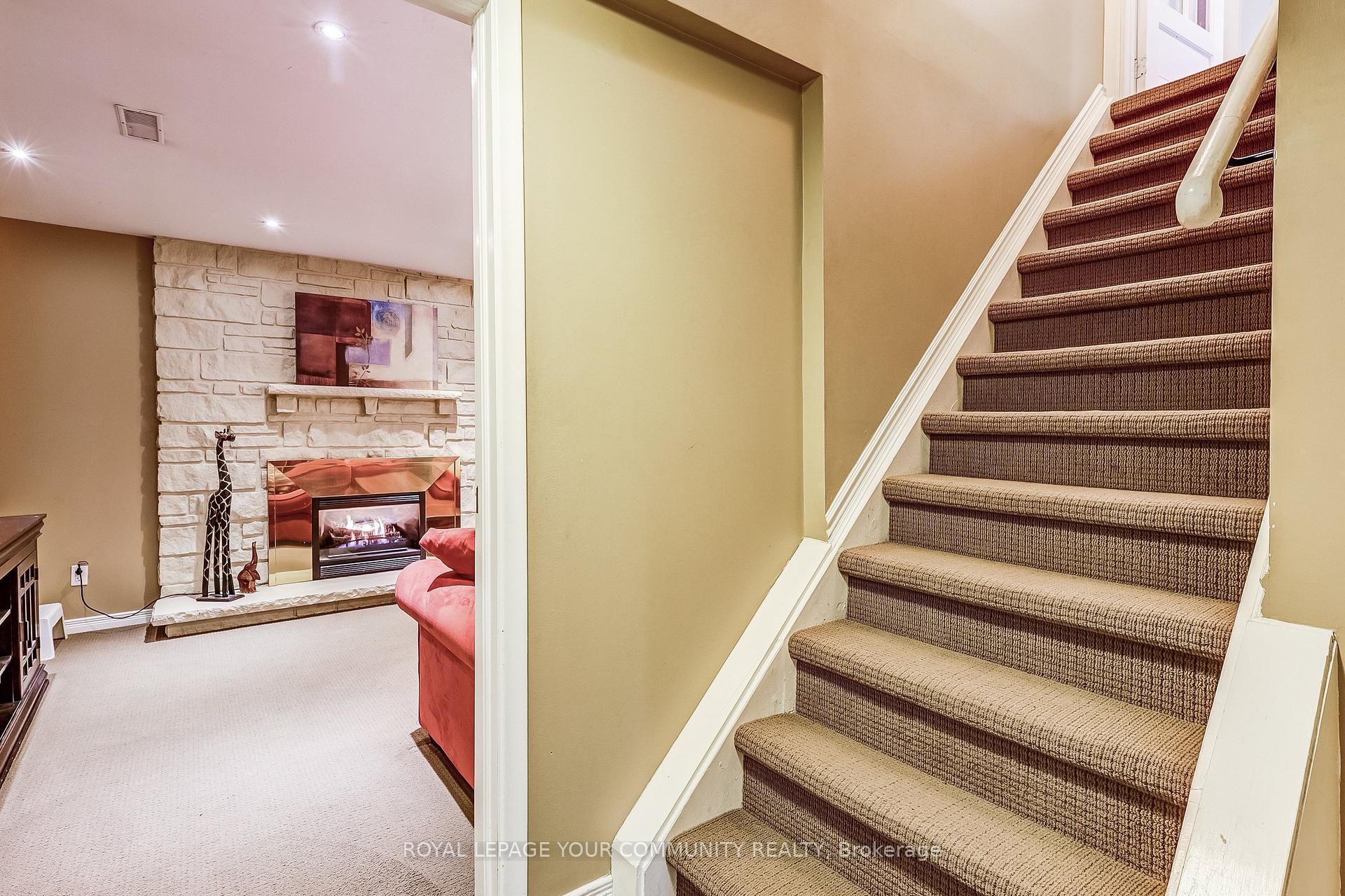 Photo 34 of 90 Drakefield Road, Markham, Bullock — HOMEH