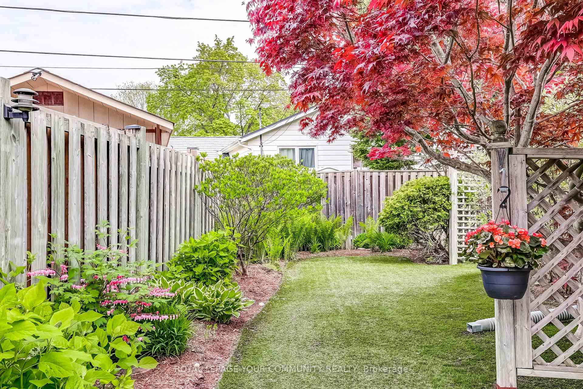 Photo 43 of 90 Drakefield Road, Markham, Bullock — HOMEH