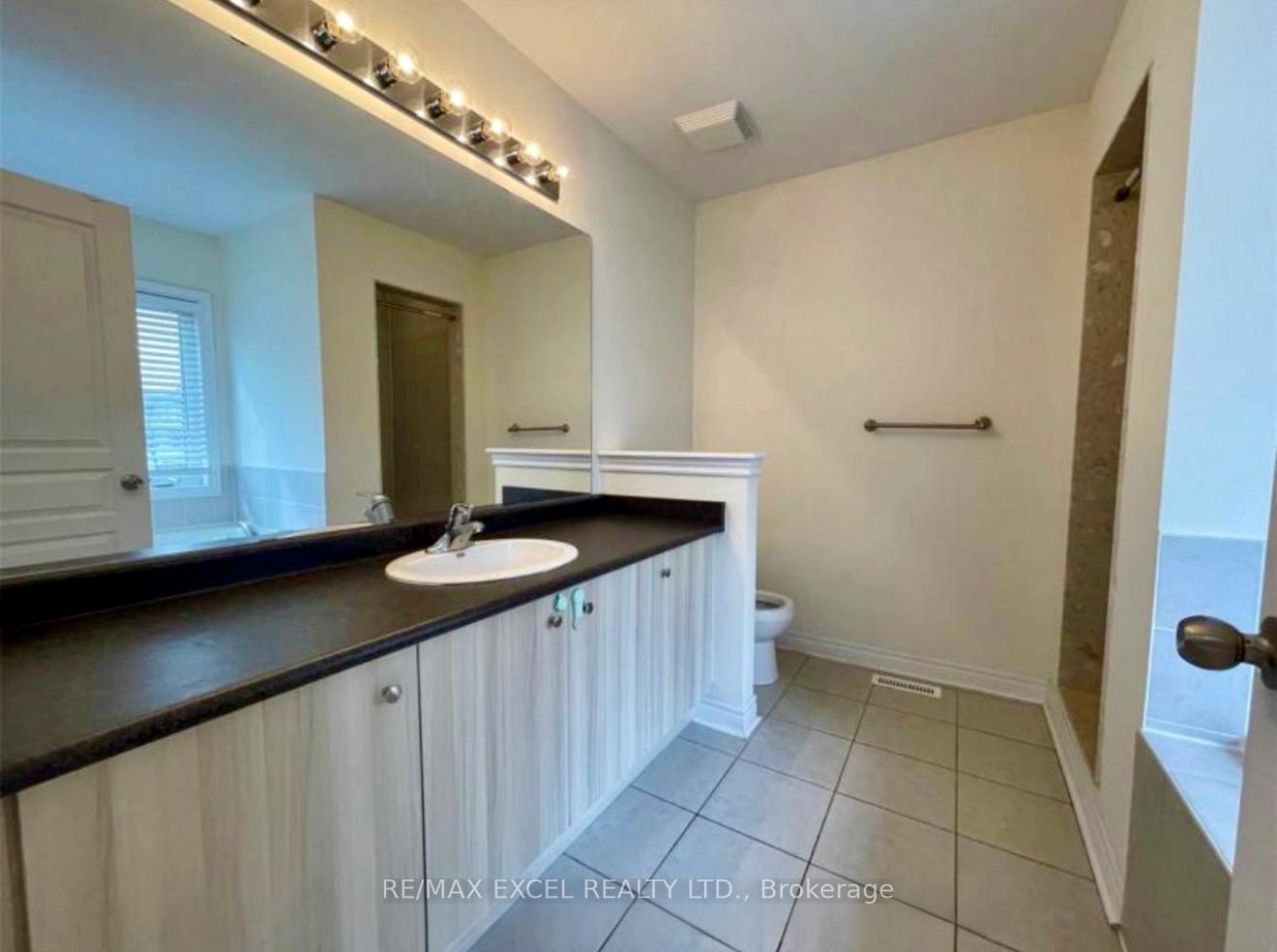 Photo 10 of 57 Holst Avenue, Markham, Berczy — HOMEH