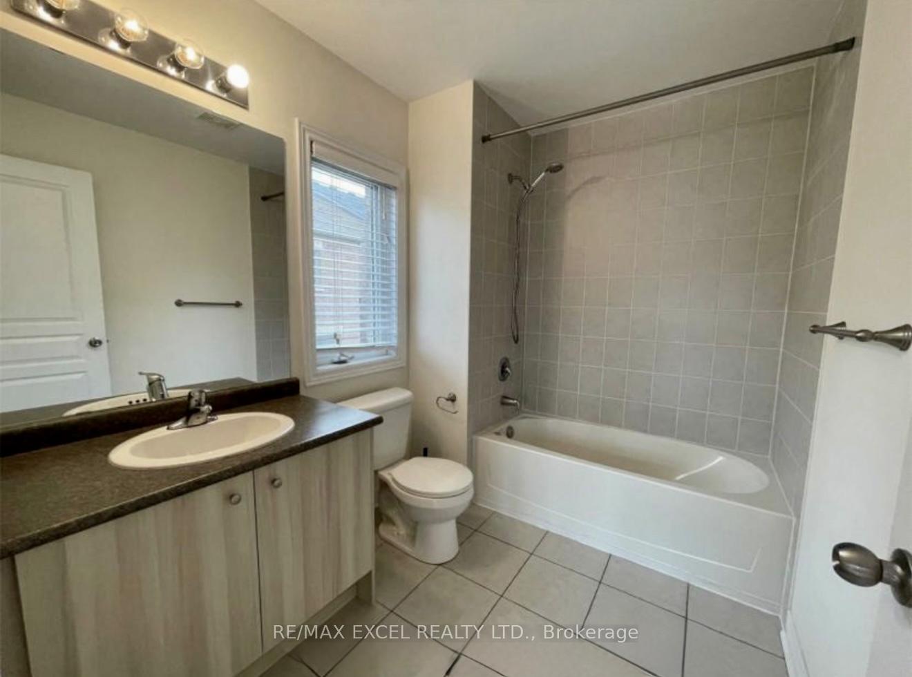 Photo 13 of 57 Holst Avenue, Markham, Berczy — HOMEH