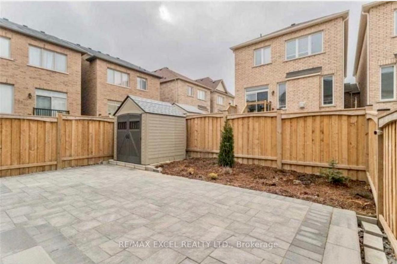 Photo 17 of 57 Holst Avenue, Markham, Berczy — HOMEH