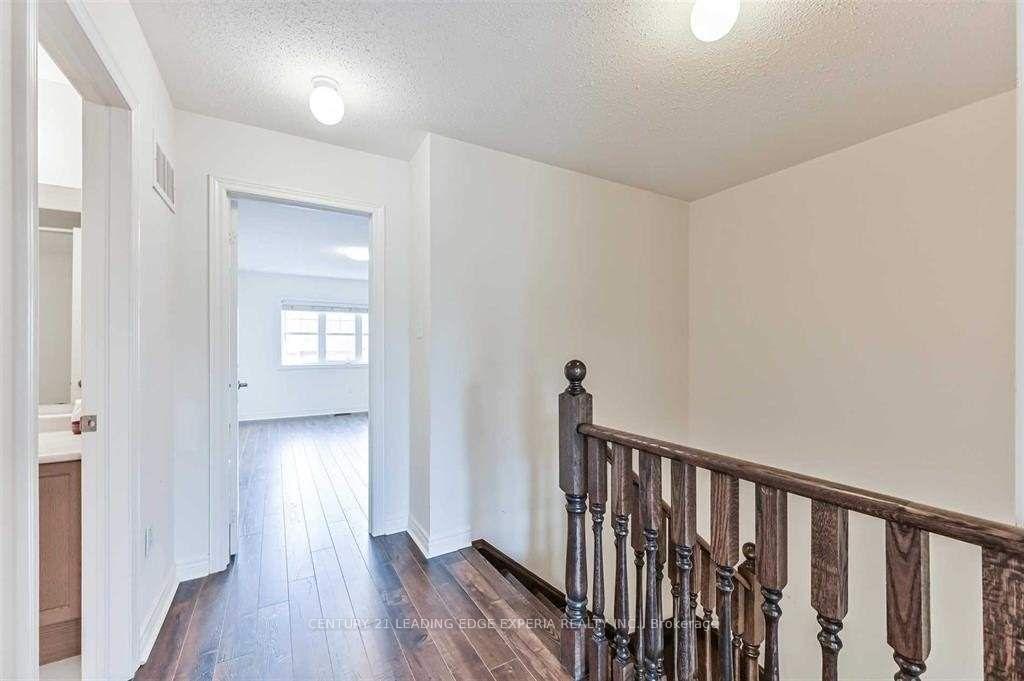 Photo 18 of 123 Christian Ritter Drive, Markham, Berczy — HOMEH