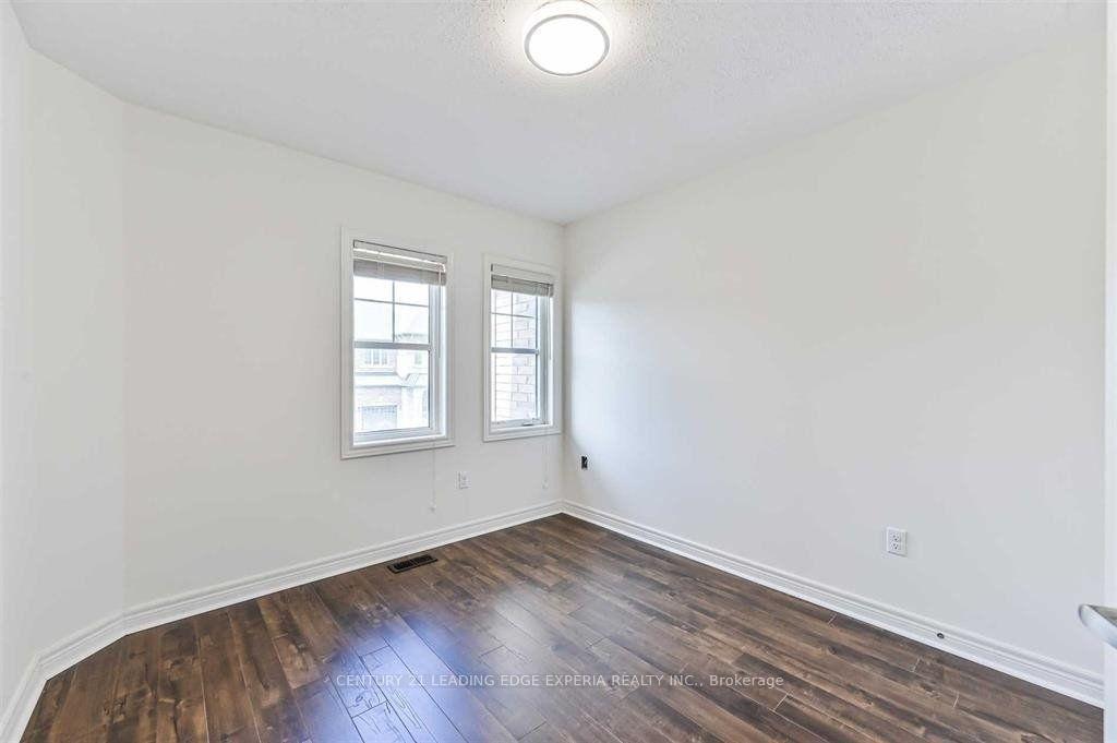 Photo 25 of 123 Christian Ritter Drive, Markham, Berczy — HOMEH