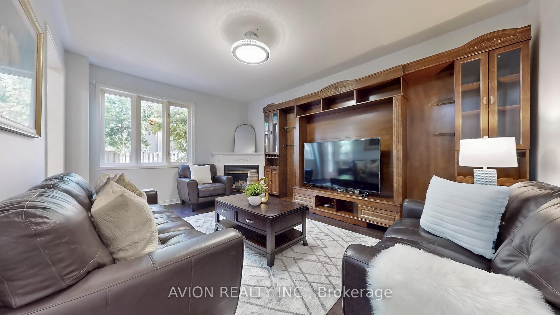 Photo 8 of 74 Belford Crescent, Markham, Milliken Mills East — HOMEH