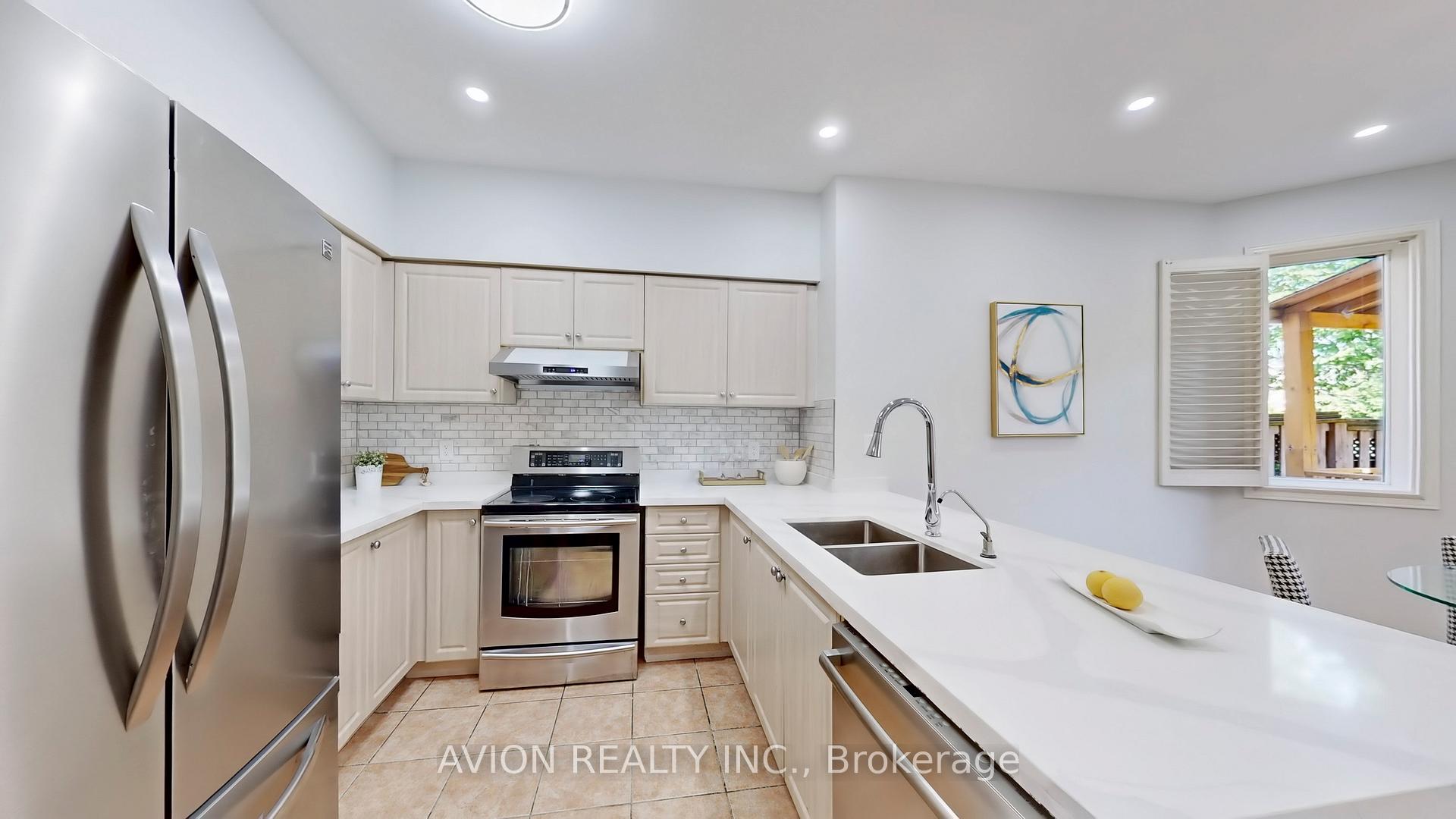 Photo 12 of 74 Belford Crescent, Markham, Milliken Mills East — HOMEH
