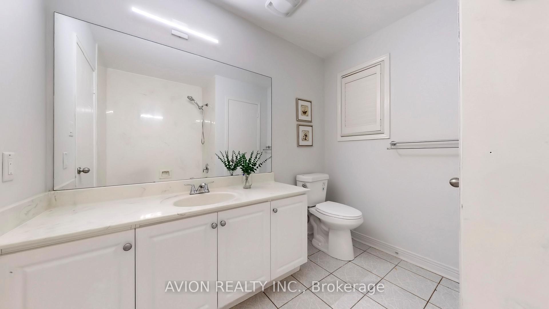 Photo 32 of 74 Belford Crescent, Markham, Milliken Mills East — HOMEH