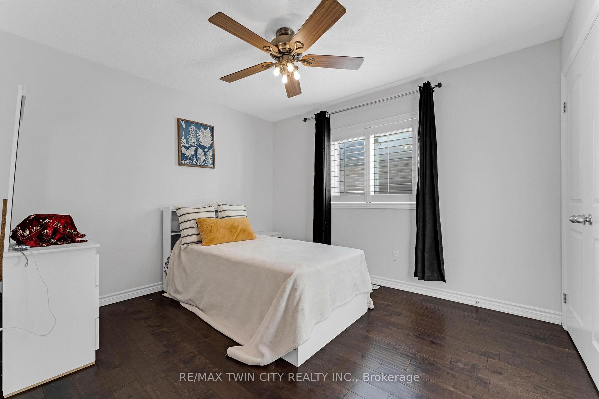 Photo 20 of 11 Netherwood Road, Kitchener — HOMEH