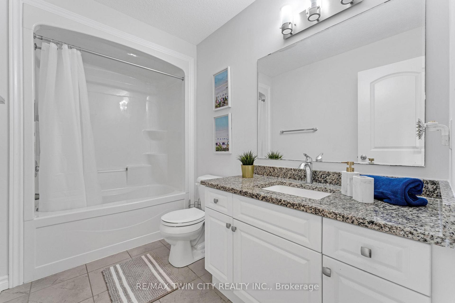 Photo 22 of 11 Netherwood Road, Kitchener — HOMEH