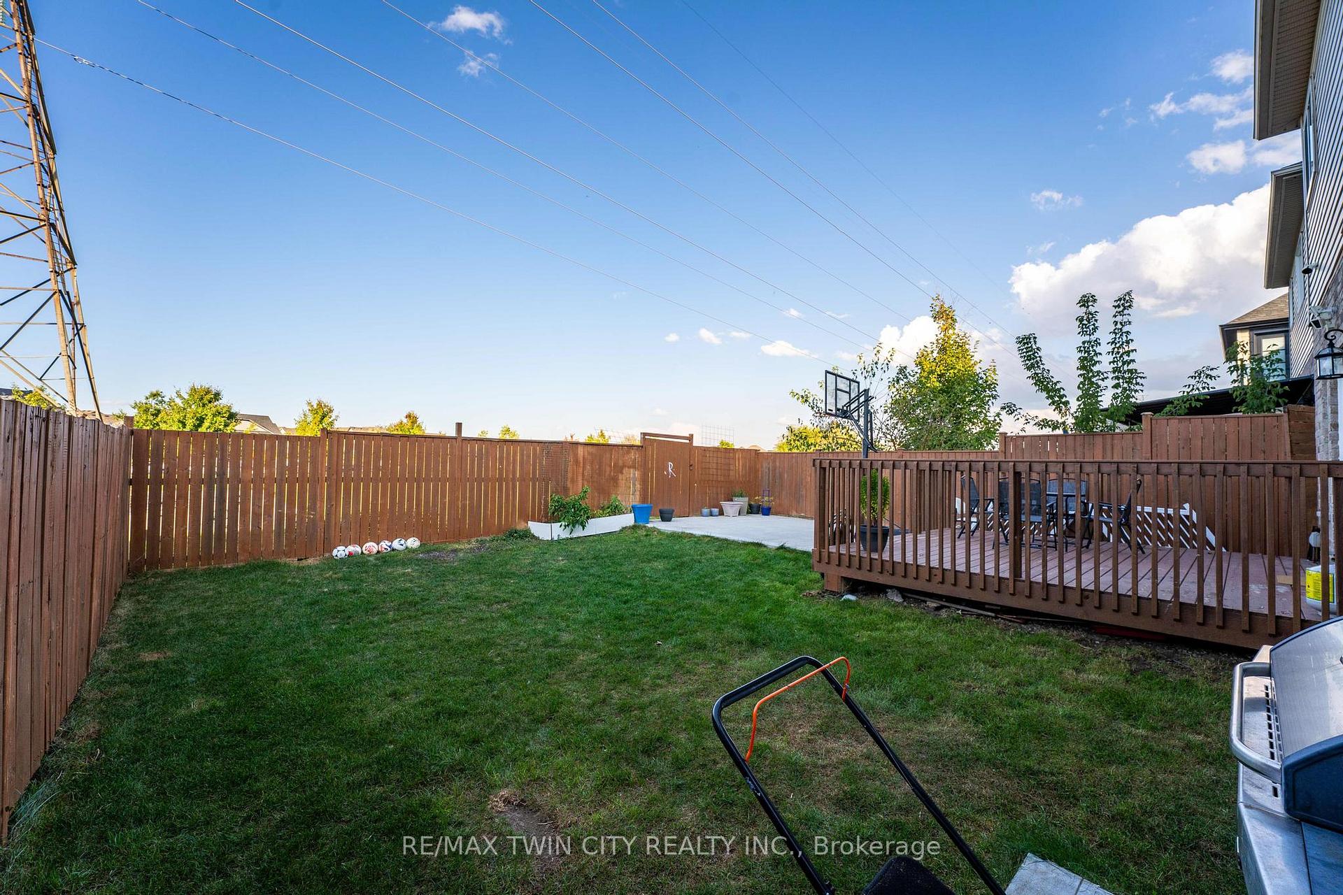Photo 30 of 11 Netherwood Road, Kitchener — HOMEH