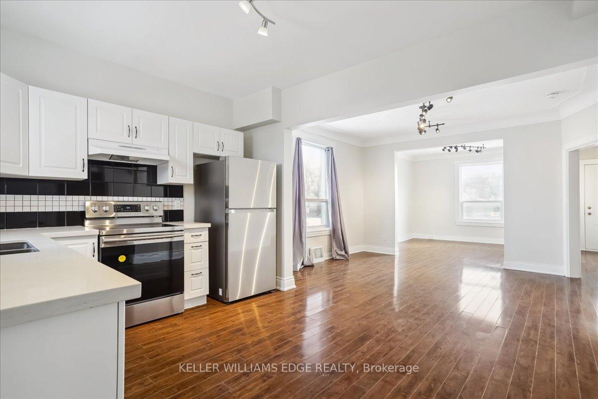 Photo 3 of 400 Upper Sherman Avenue, Hamilton, Eastmount — HOMEH