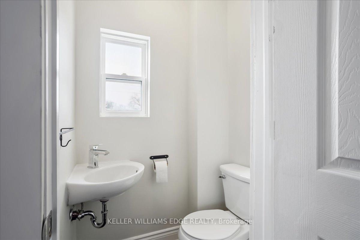 Photo 11 of 400 Upper Sherman Avenue, Hamilton, Eastmount — HOMEH