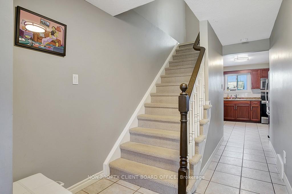 Photo 11 of 312 Ristau Place, Kitchener, Laurentian Hills — HOMEH
