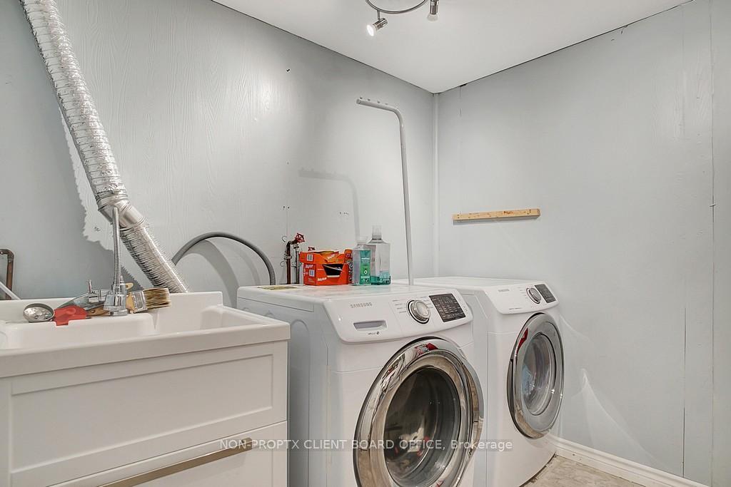 Photo 34 of 312 Ristau Place, Kitchener, Laurentian Hills — HOMEH