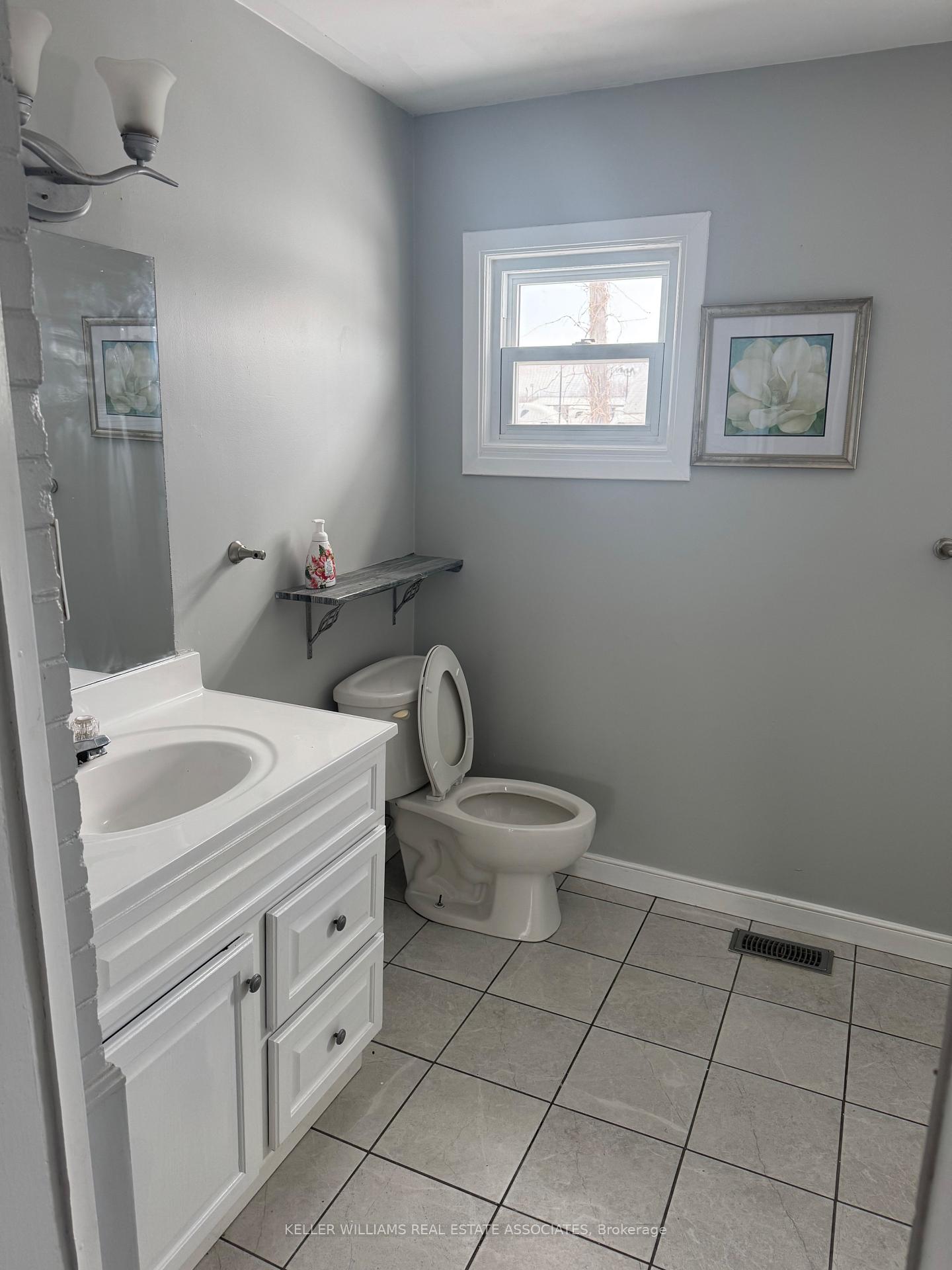 Photo 7 of 967 Barton Street, Hamilton, Stoney Creek Industrial — HOMEH