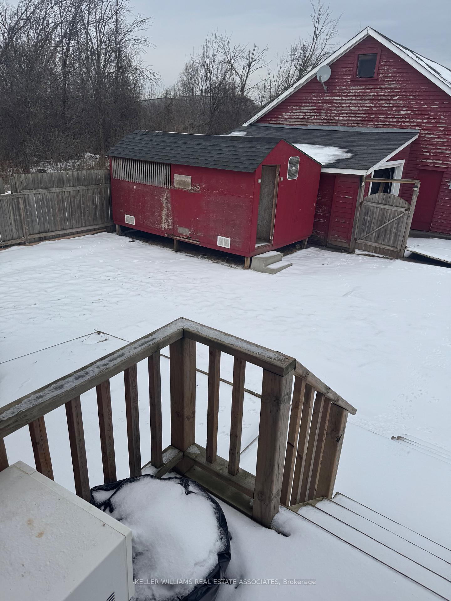 Photo 11 of 967 Barton Street, Hamilton, Stoney Creek Industrial — HOMEH