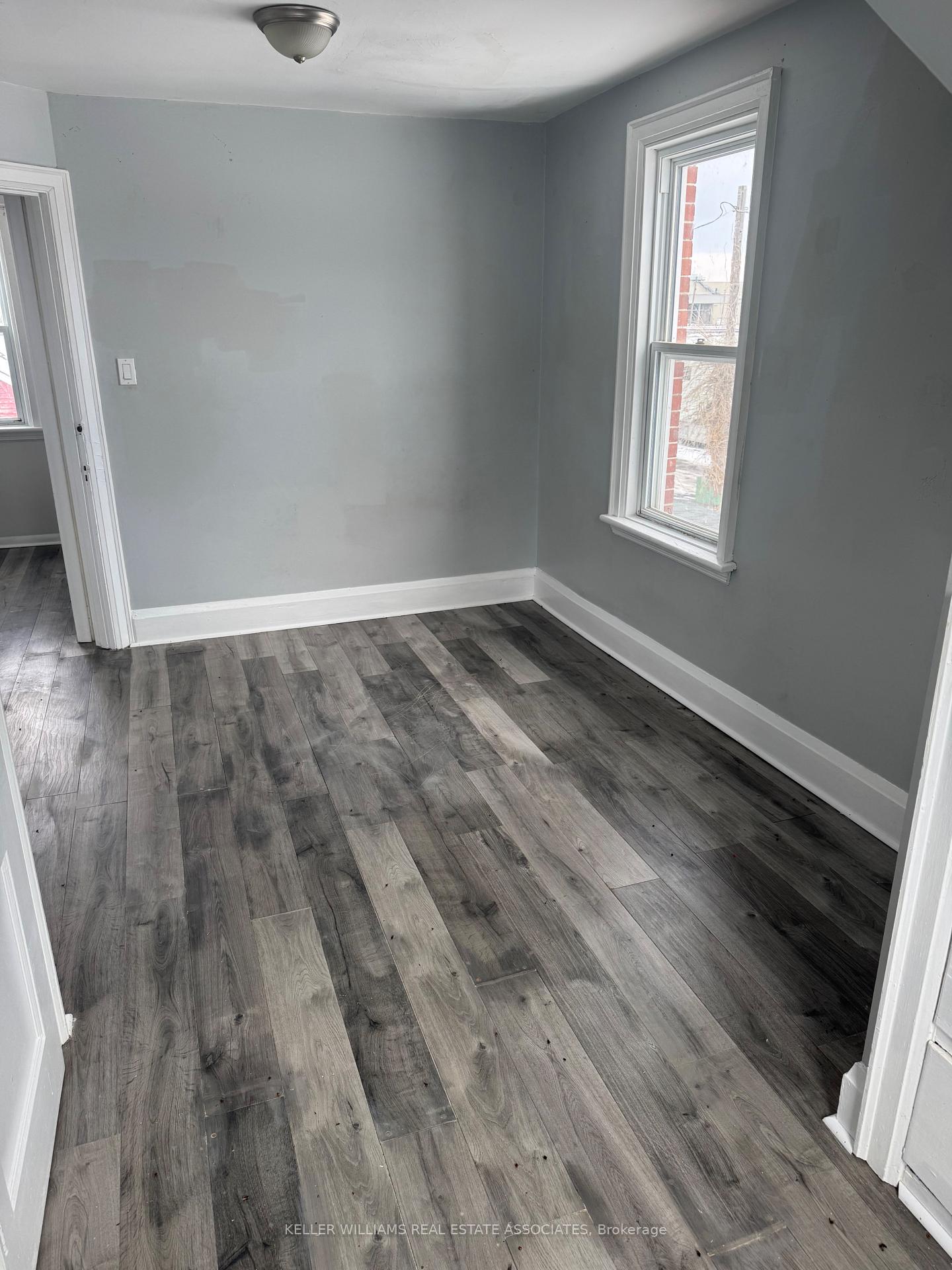 Photo 14 of 967 Barton Street, Hamilton, Stoney Creek Industrial — HOMEH