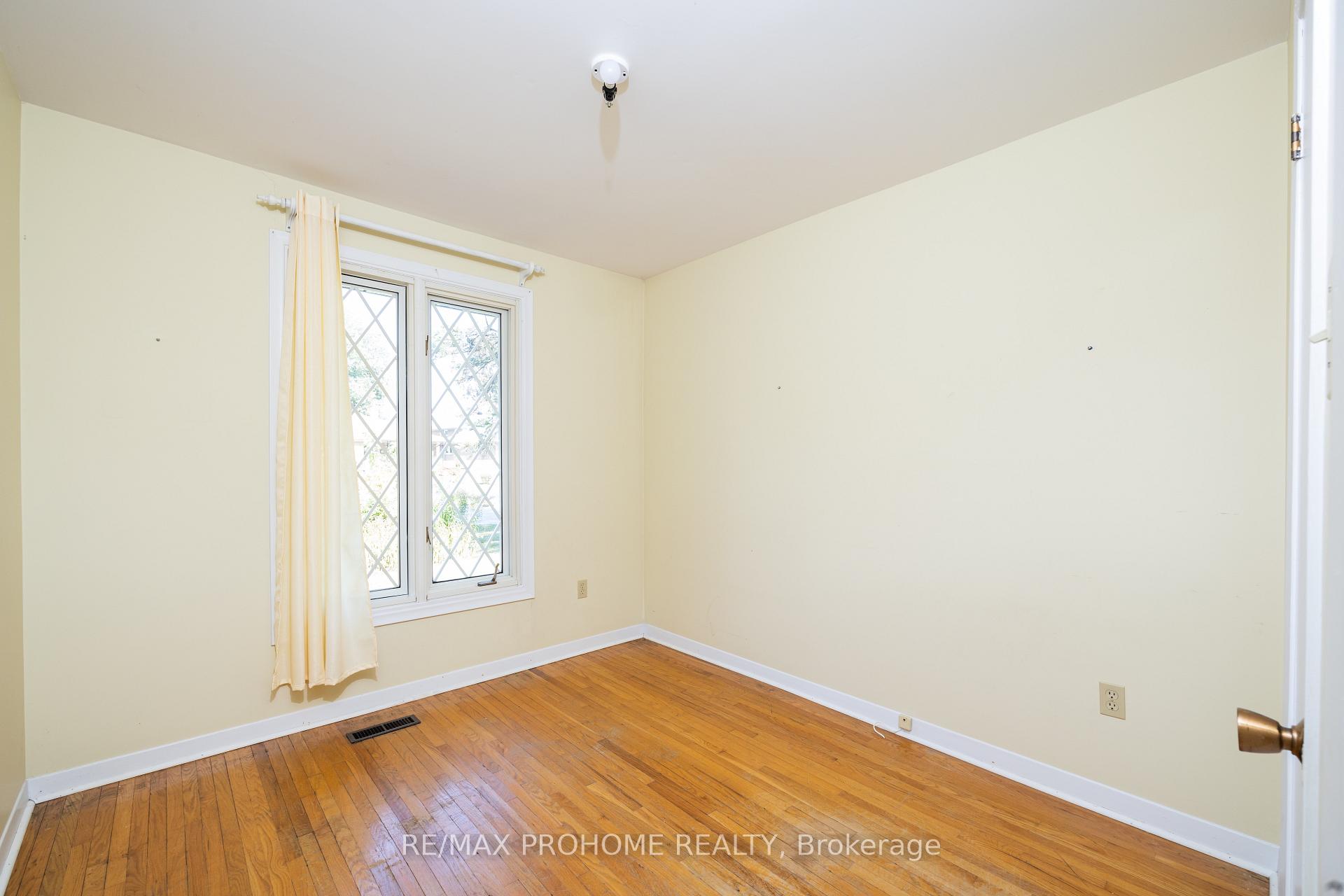 Photo 16 of 9 Pomander Road, Markham, Unionville — HOMEH