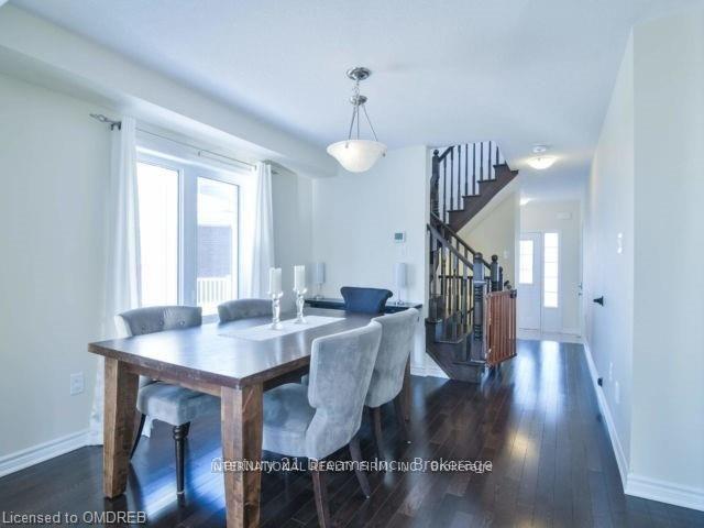 Photo 5 of 147 Mcmonies Drive, Hamilton, Waterdown — HOMEH