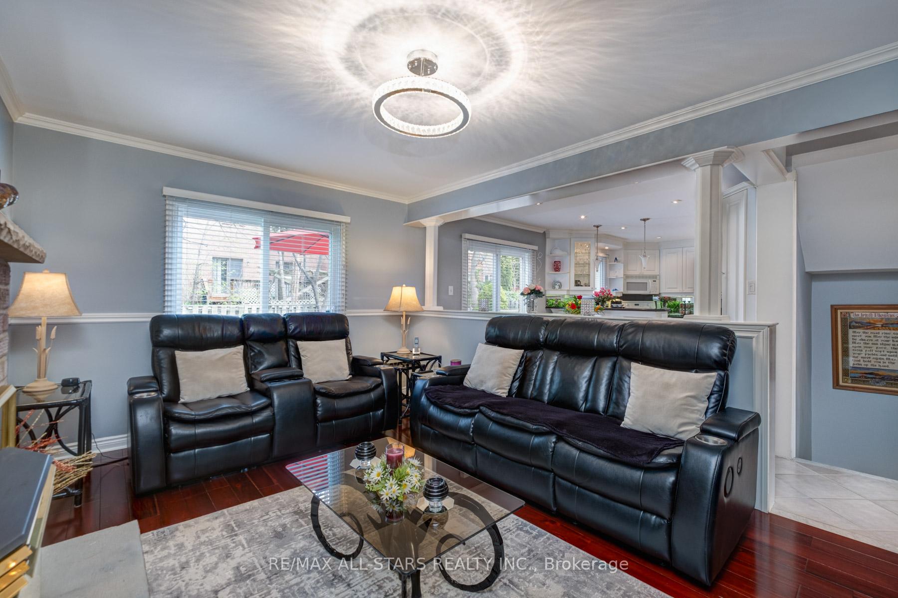 Photo 21 of 40 Eastwood Crescent, Markham, Markham Village — HOMEH