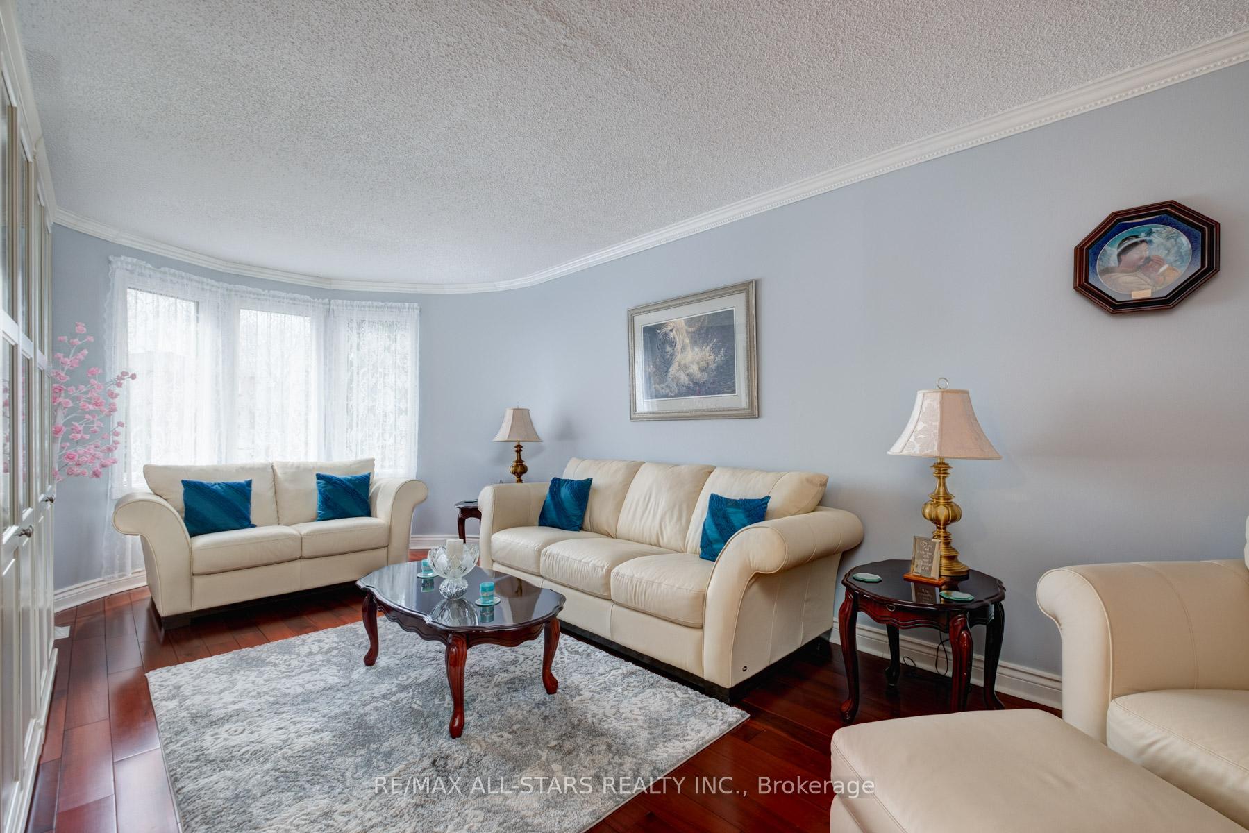 Photo 22 of 40 Eastwood Crescent, Markham, Markham Village — HOMEH