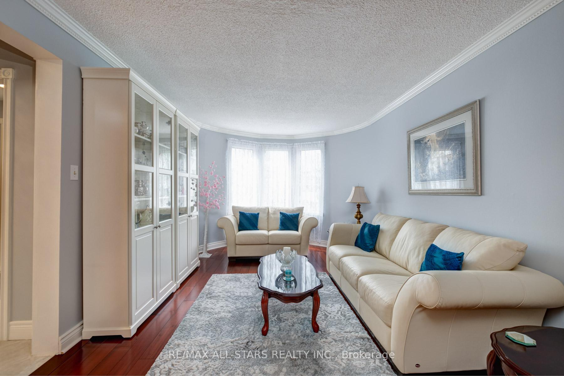 Photo 23 of 40 Eastwood Crescent, Markham, Markham Village — HOMEH