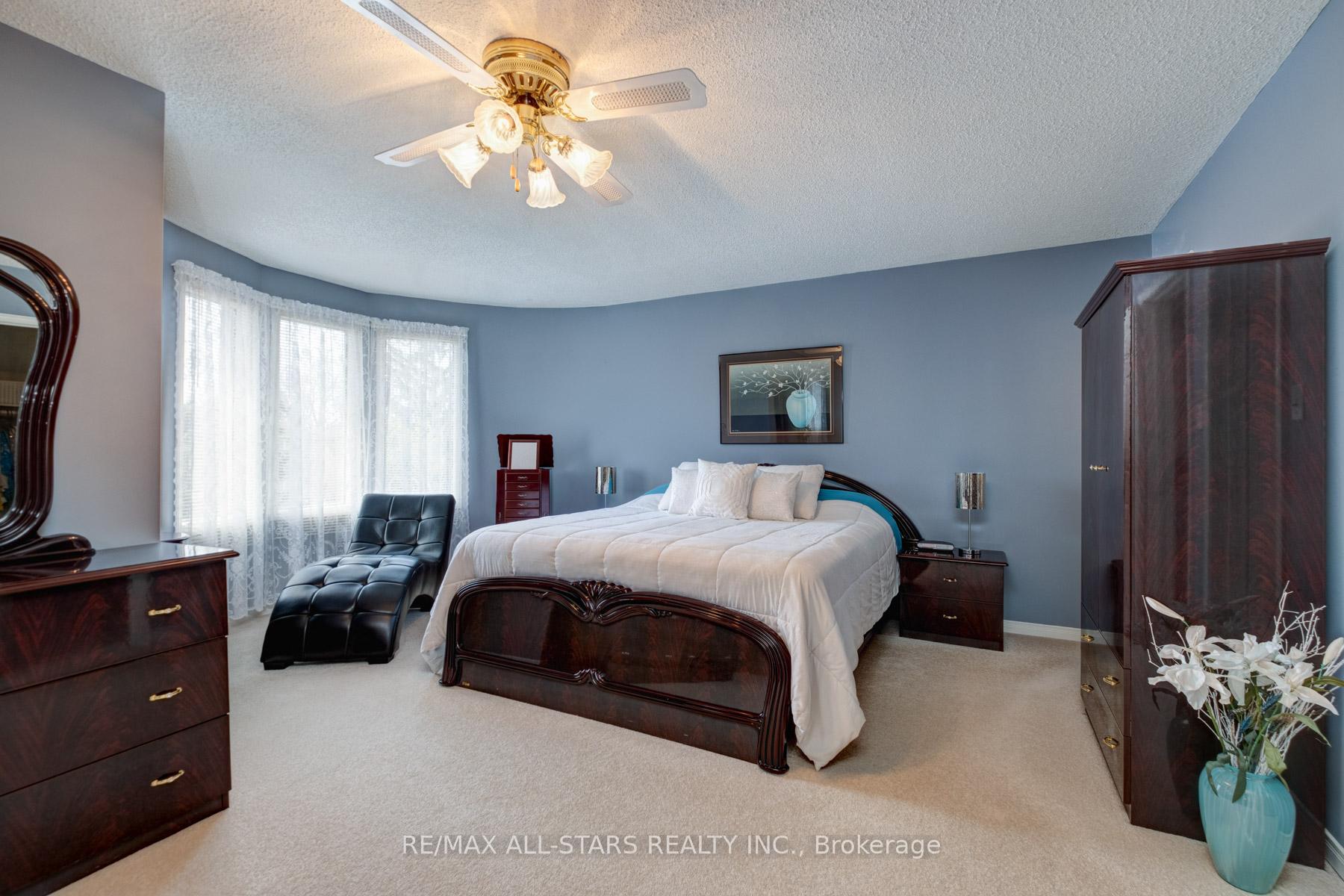 Photo 29 of 40 Eastwood Crescent, Markham, Markham Village — HOMEH