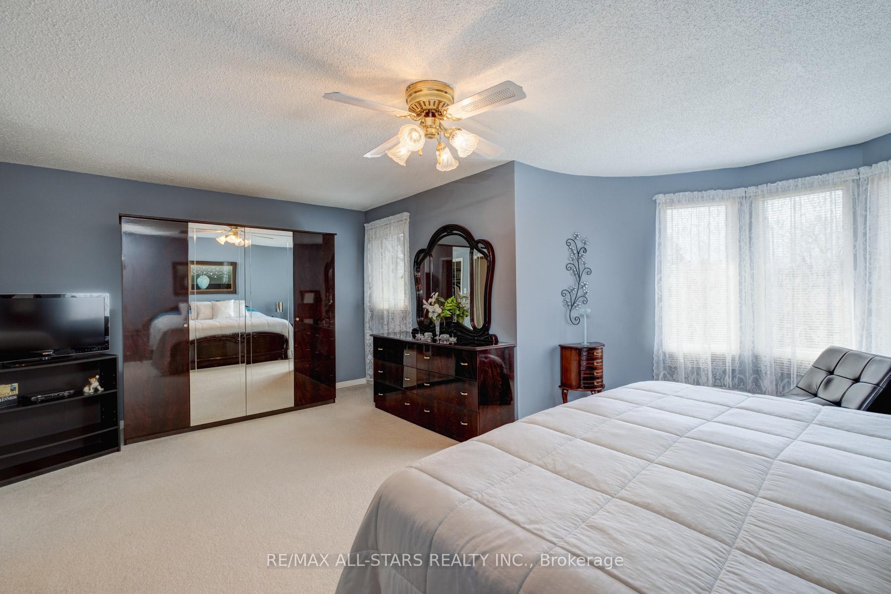 Photo 30 of 40 Eastwood Crescent, Markham, Markham Village — HOMEH