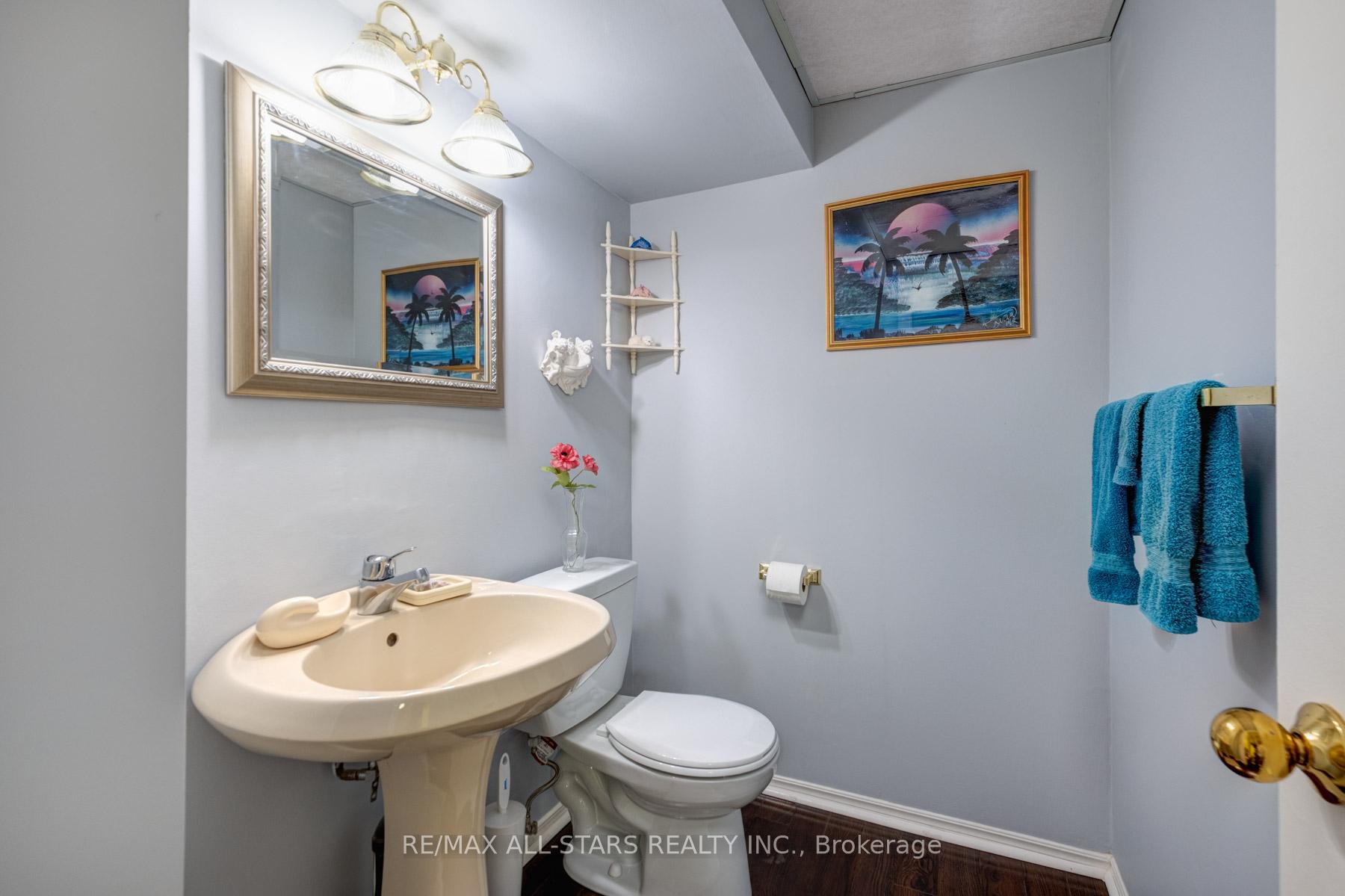 Photo 43 of 40 Eastwood Crescent, Markham, Markham Village — HOMEH
