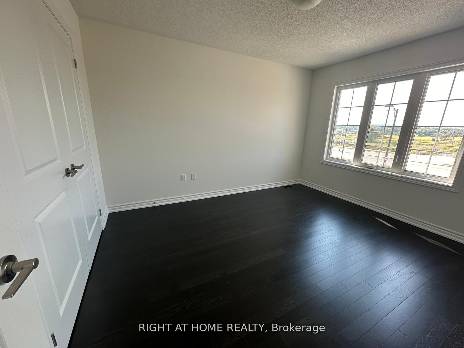 Photo 24 of 516 Celandine Terrace, Milton, Walker — HOMEH