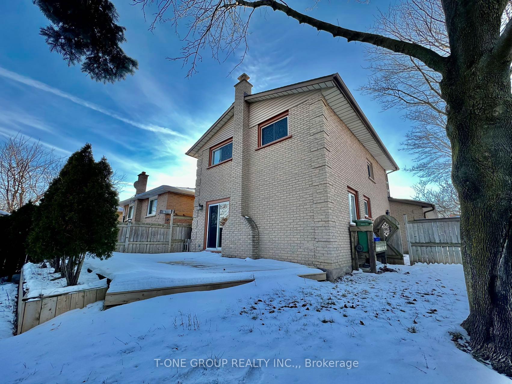 Photo 28 of 507 Upper Horning Road, Hamilton, Gurnett — HOMEH