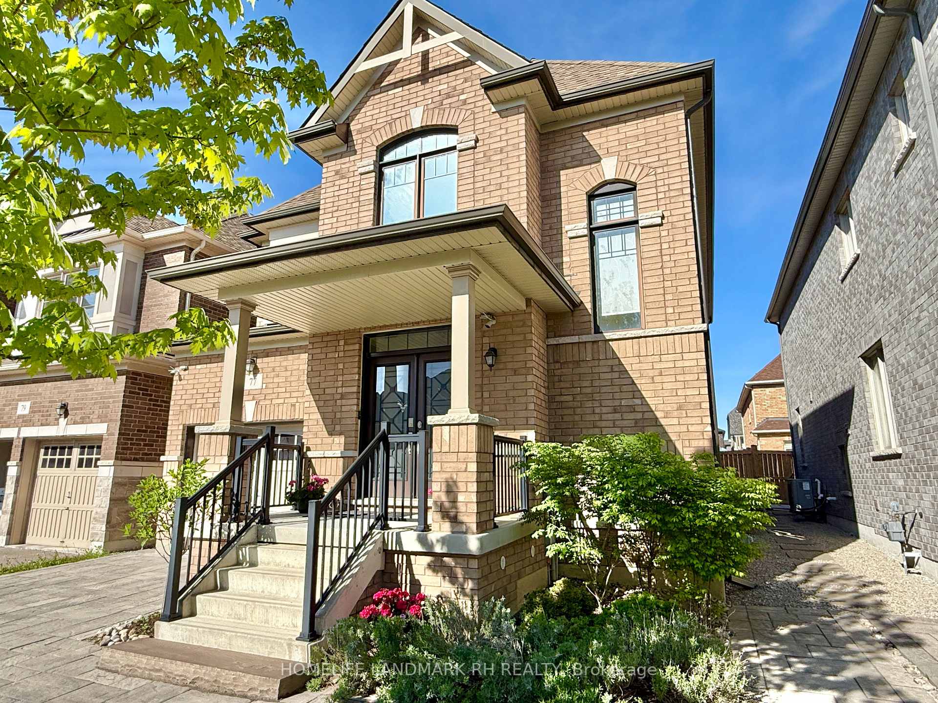 Photo 3 of 77 Collier Crescent, Markham, Wismer — HOMEH