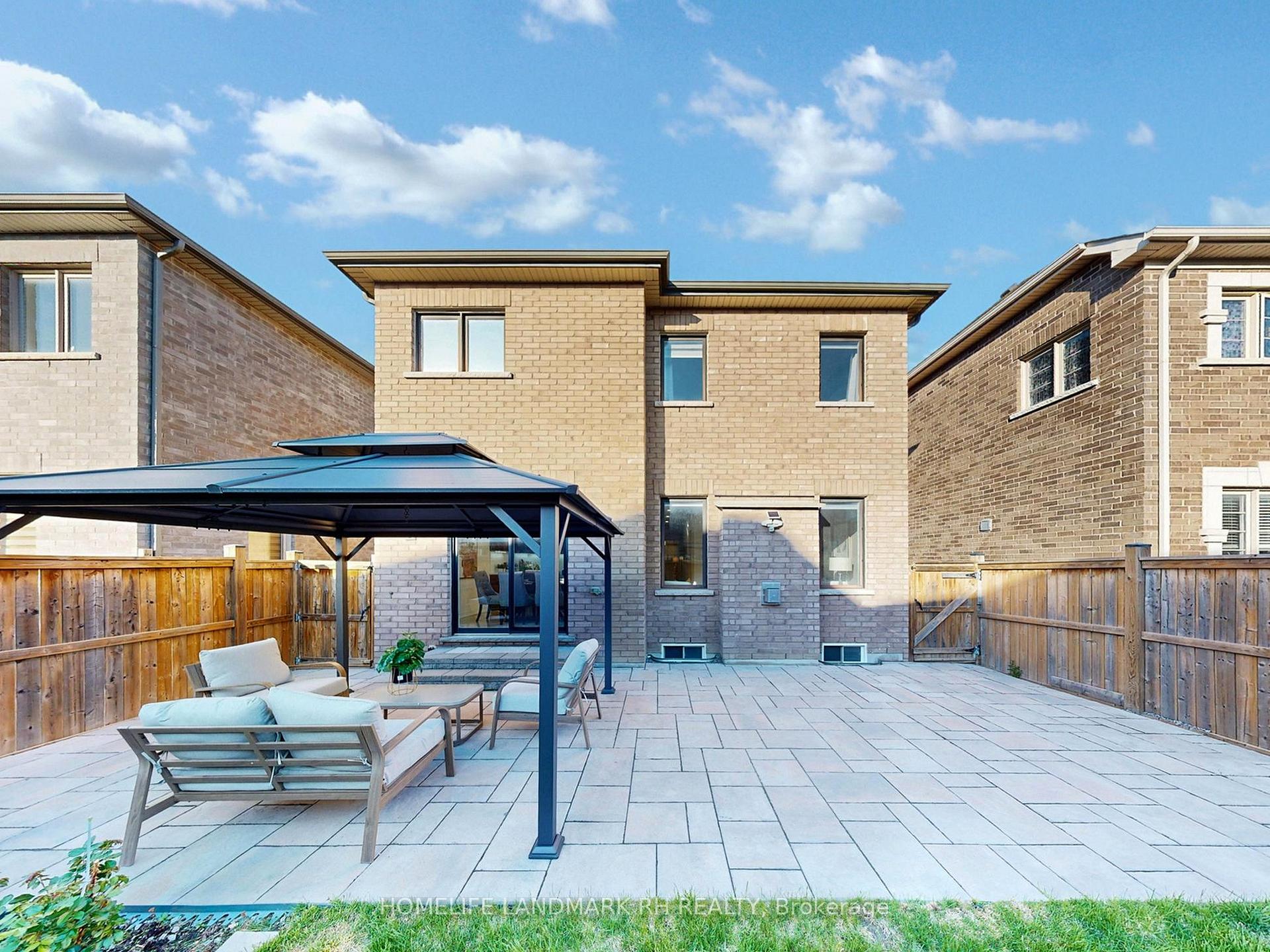 Photo 22 of 77 Collier Crescent, Markham, Wismer — HOMEH