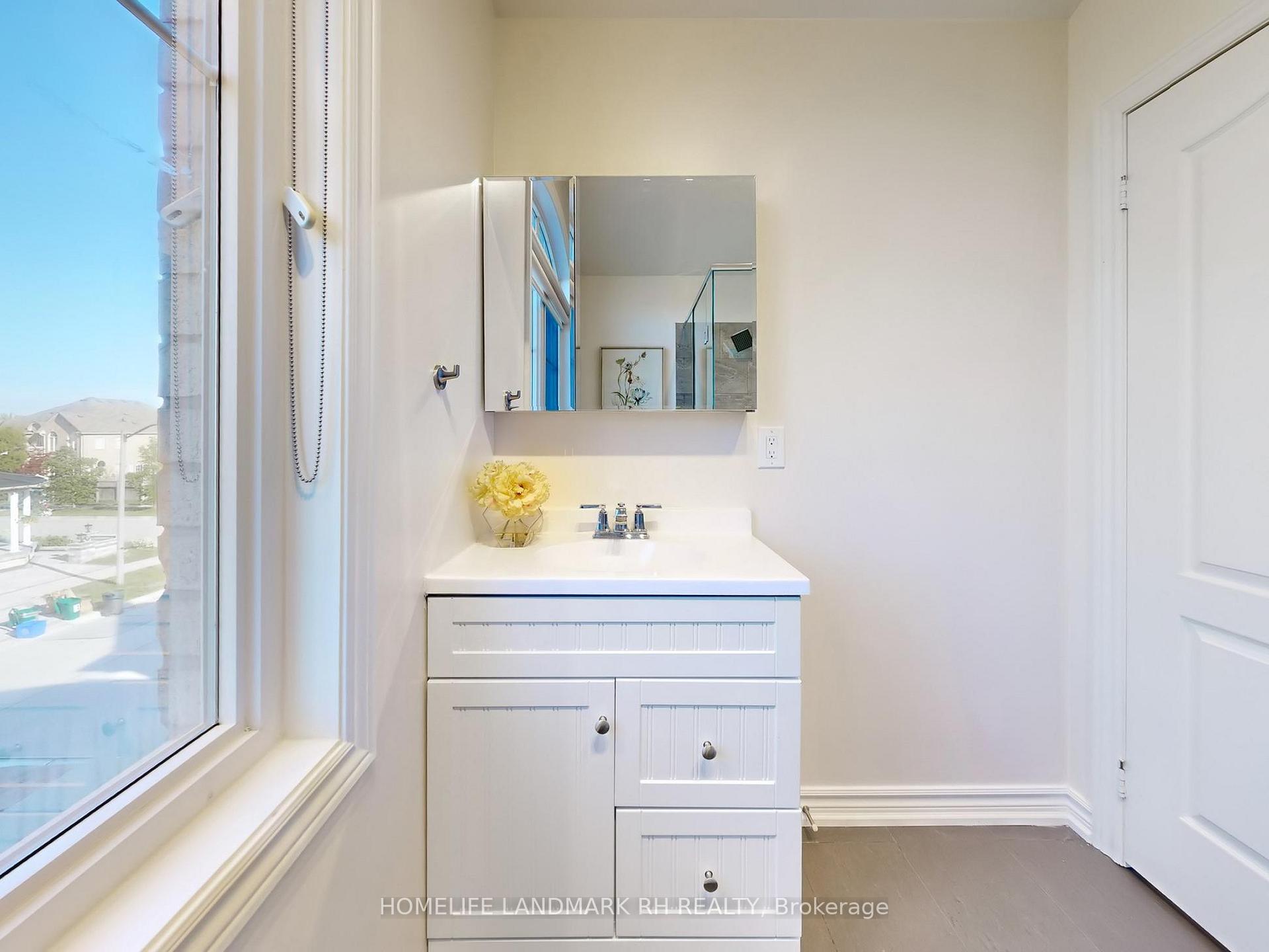 Photo 32 of 77 Collier Crescent, Markham, Wismer — HOMEH