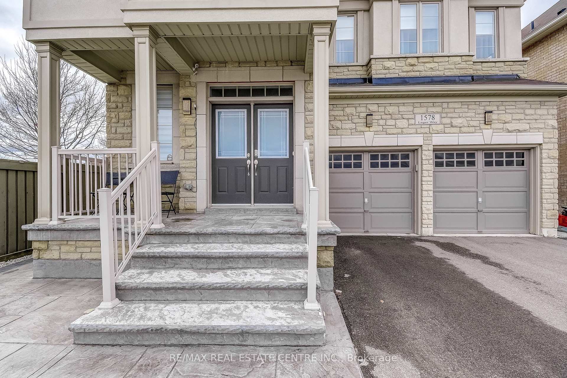 Photo 3 of 1578 Leger Way, Milton, Ford — HOMEH