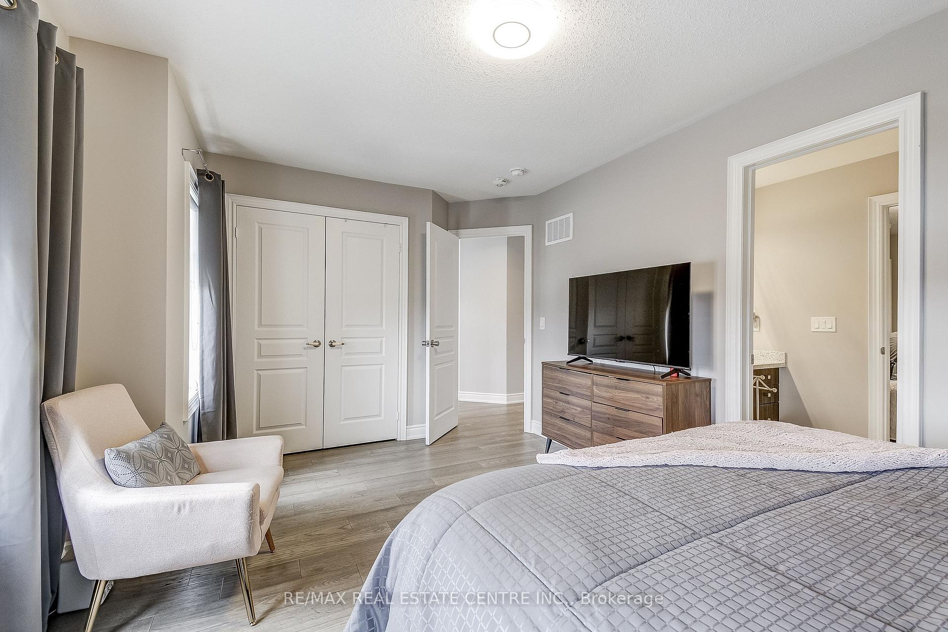 Photo 14 of 1578 Leger Way, Milton, Ford — HOMEH
